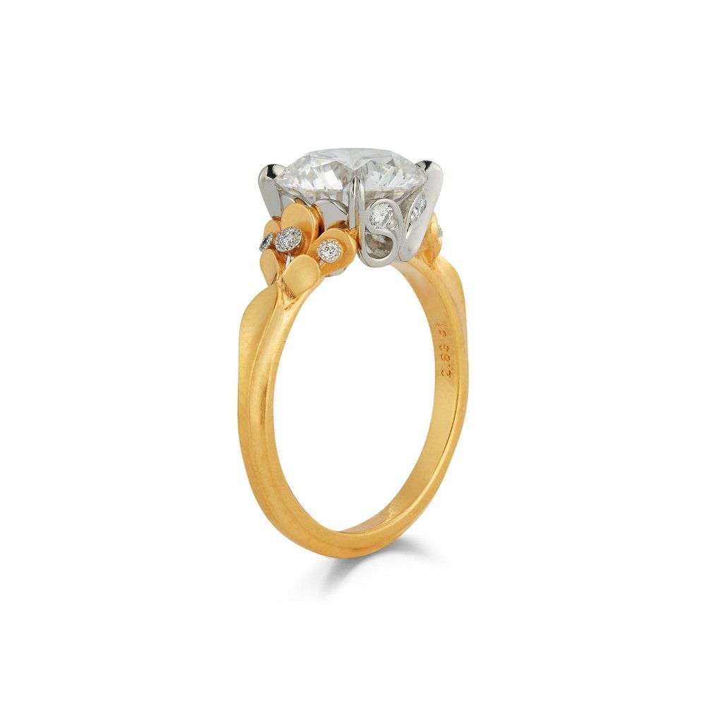 twmcclelland, McTeigue & McClelland, mc2jewels, Tim McClelland, Great Barrington MA. Wildflower collection. Elegant, artistic, unique diamond rings by master jeweler Tim TWM. Gold, platinum.