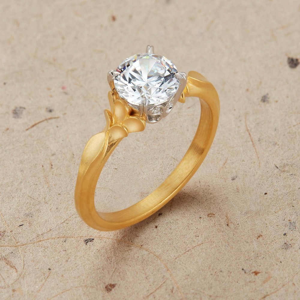 twmcclelland, McTeigue & McClelland, mc2jewels, Tim McClelland, Great Barrington MA. Wildflower collection. Elegant, artistic, unique diamond rings by master jeweler Tim TWM. Gold, platinum.