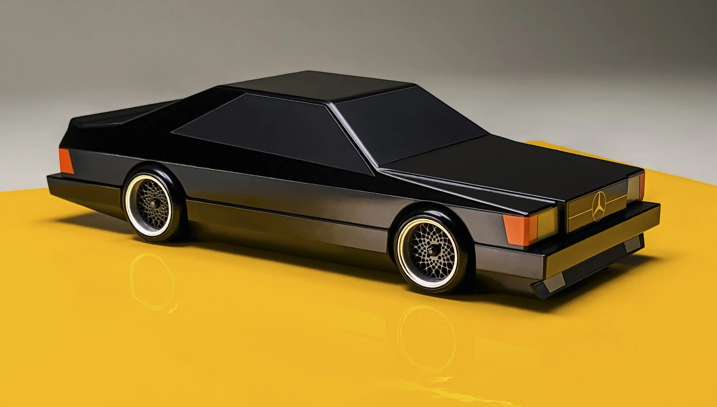 AMG 380SEC Co-Hog sculptural interpretation - front view
