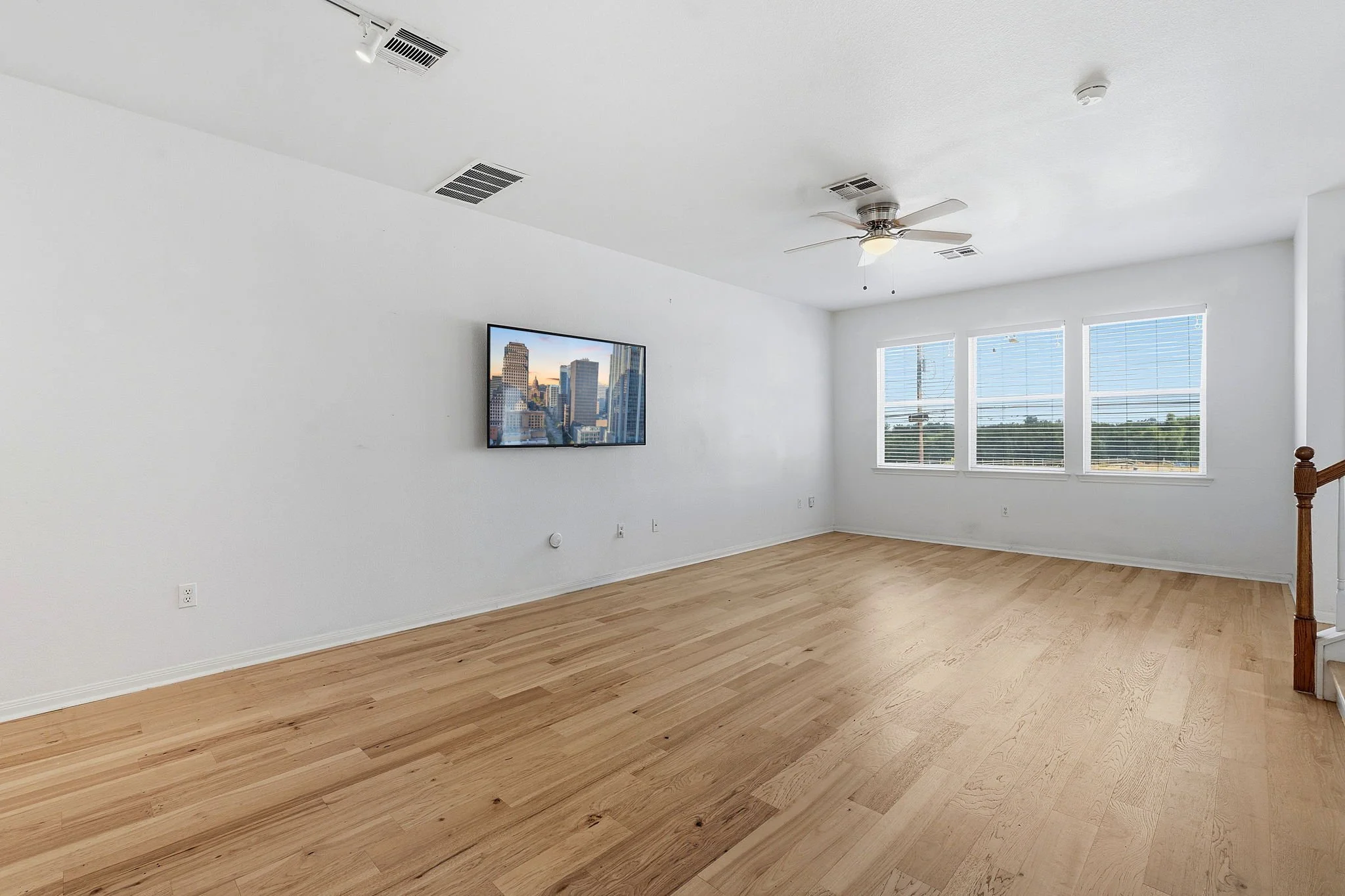6-web-or-mls-DSC04670.jpg