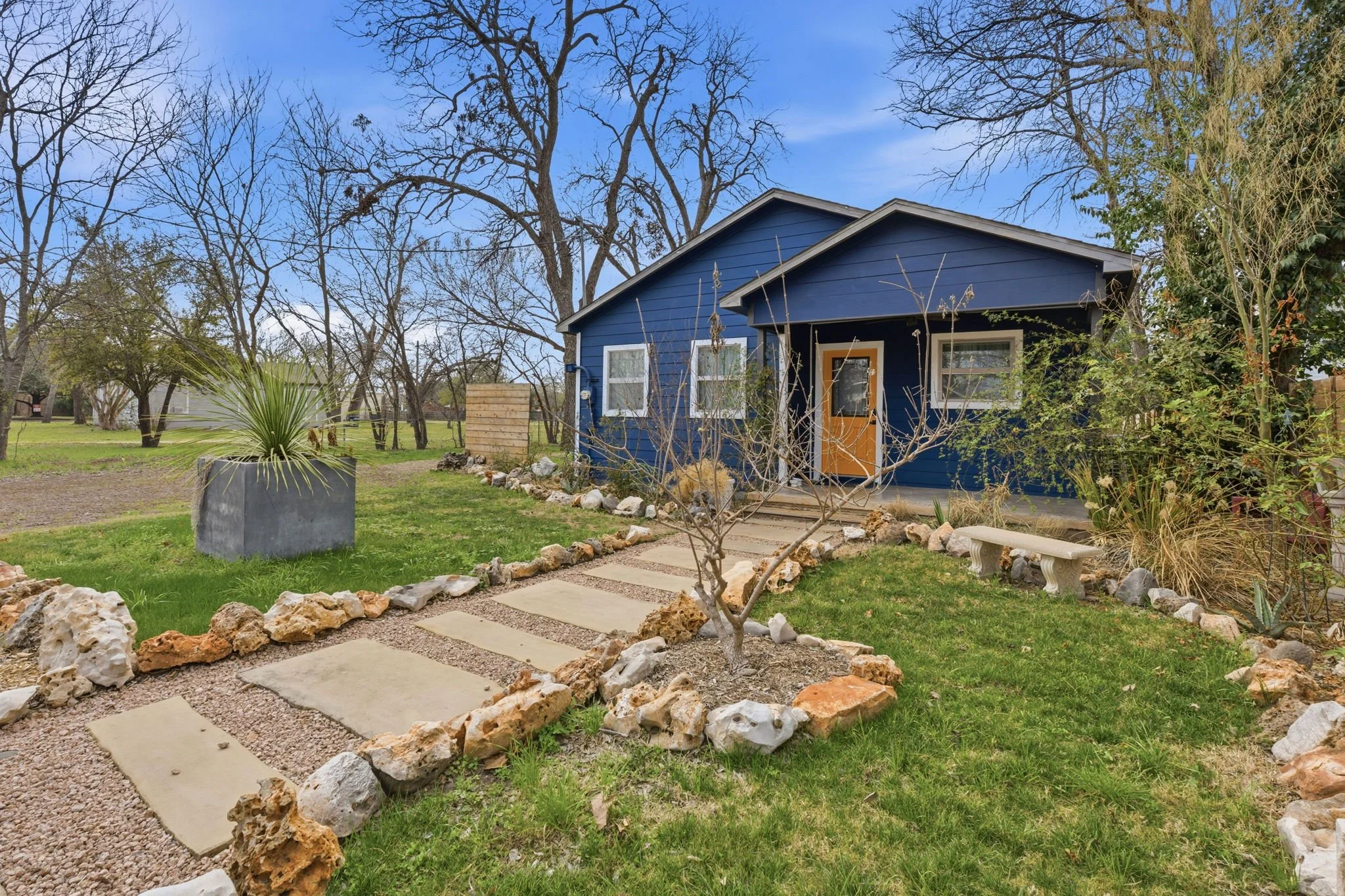 1148 Gunter St I For Lease