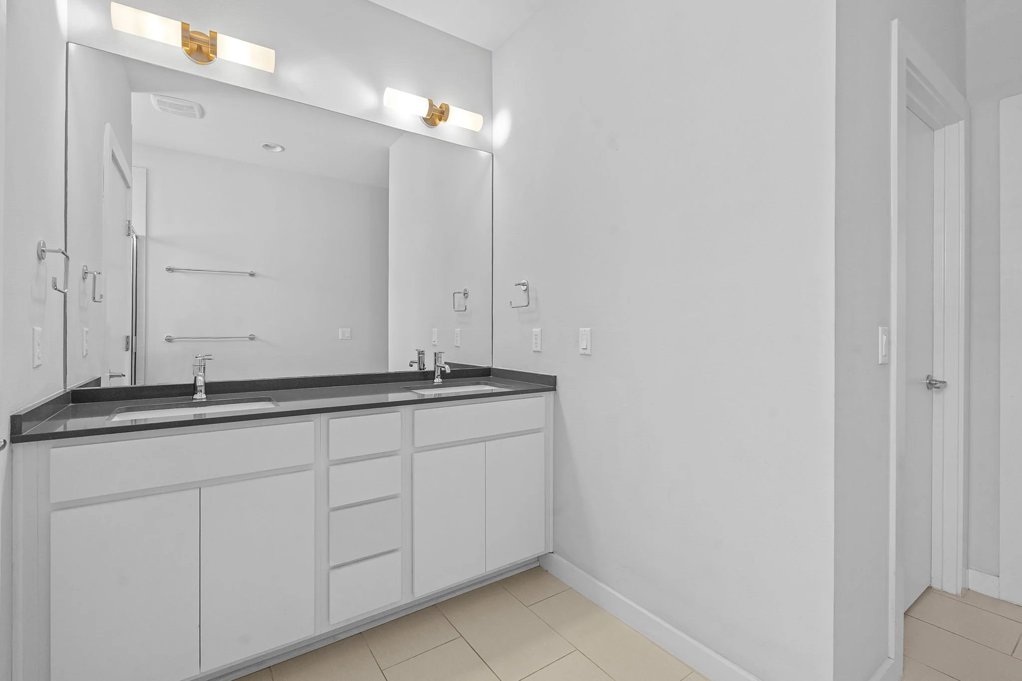 21-web-or-mls-DSC06145.jpg
