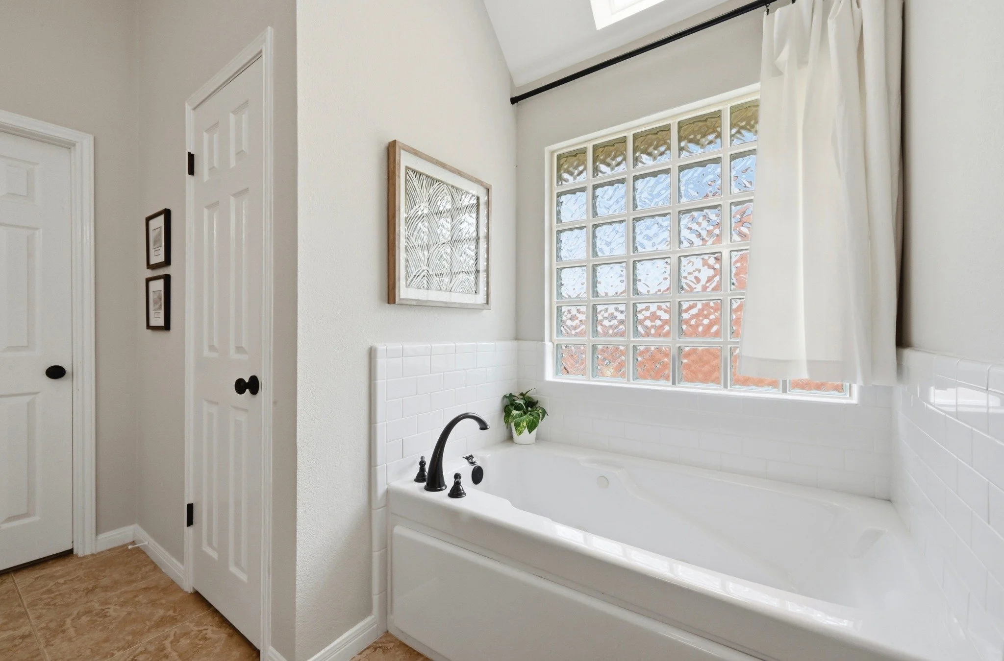 6006_Sierra_Arbor_Court_0027.jpeg