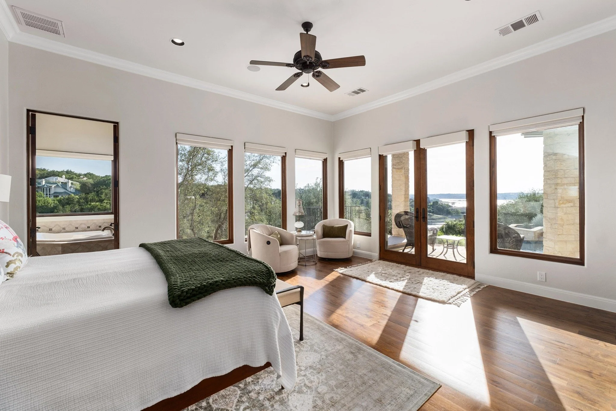 16005_Chateau_Avenue_0027.jpeg