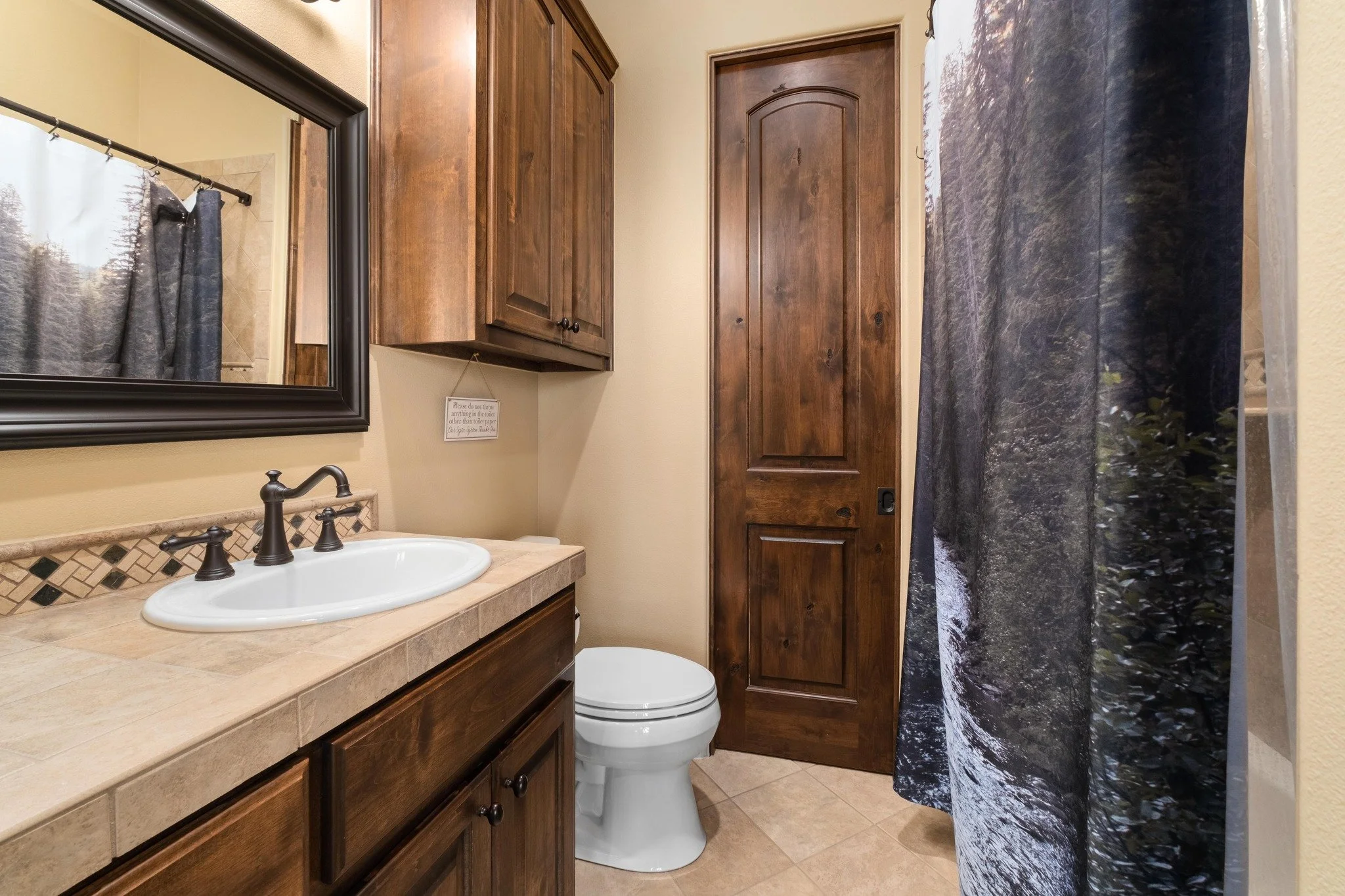 16005_Chateau_Avenue_0042.jpeg