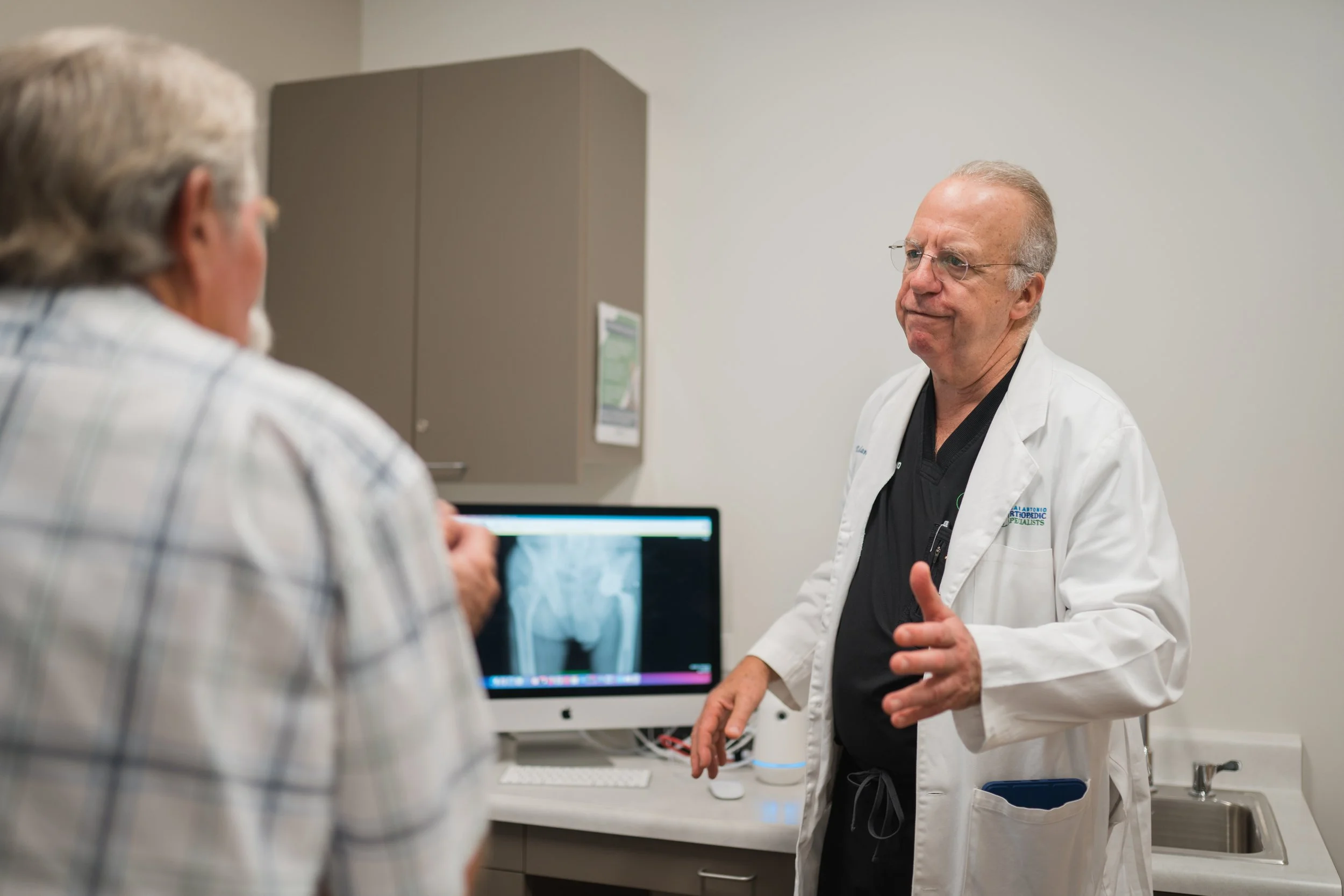 What Is Hip Arthritis? — San Antonio Orthopaedic Specialists Hip