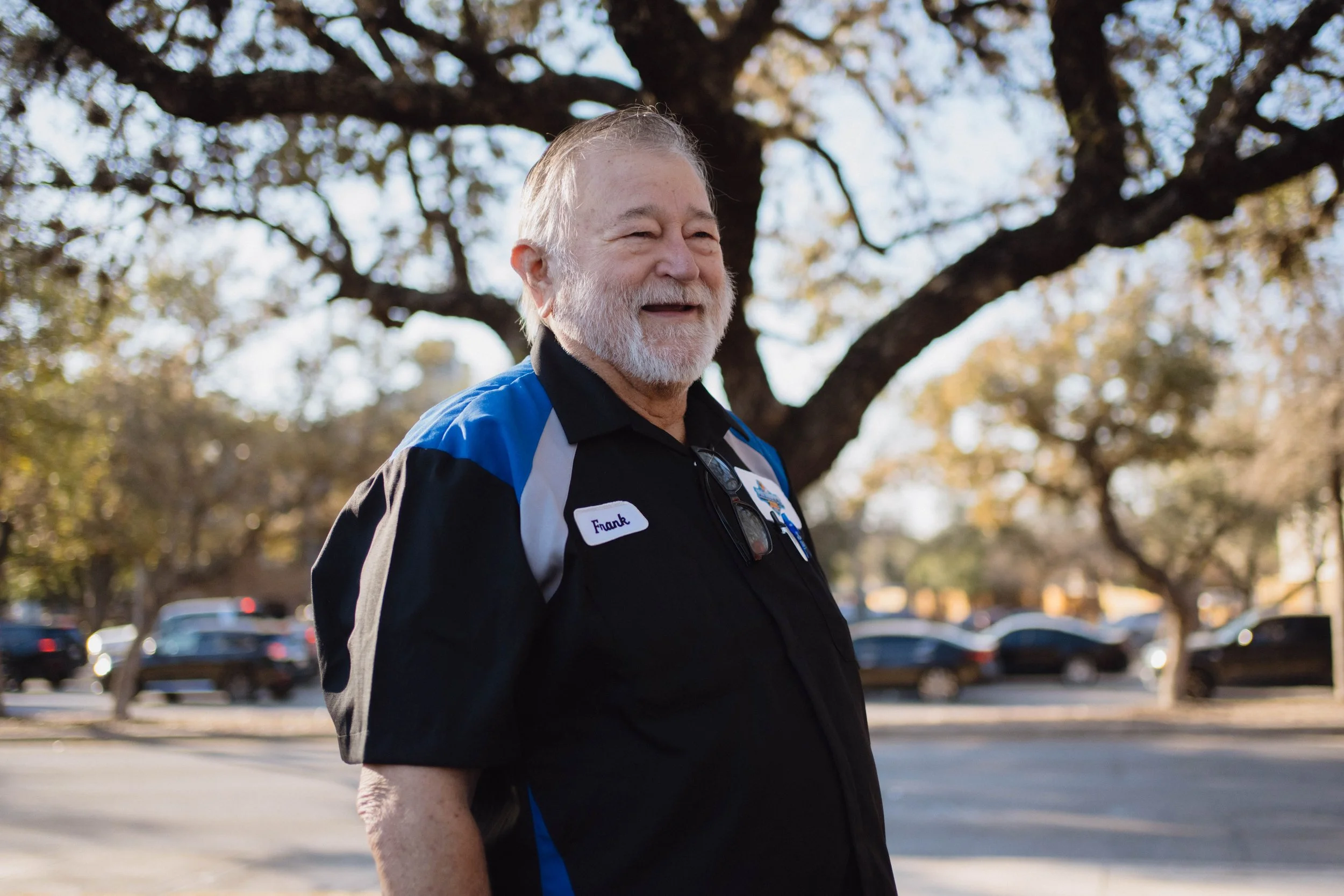 San Antonio Orthopædic Specialists Patient receiving knee replacement care