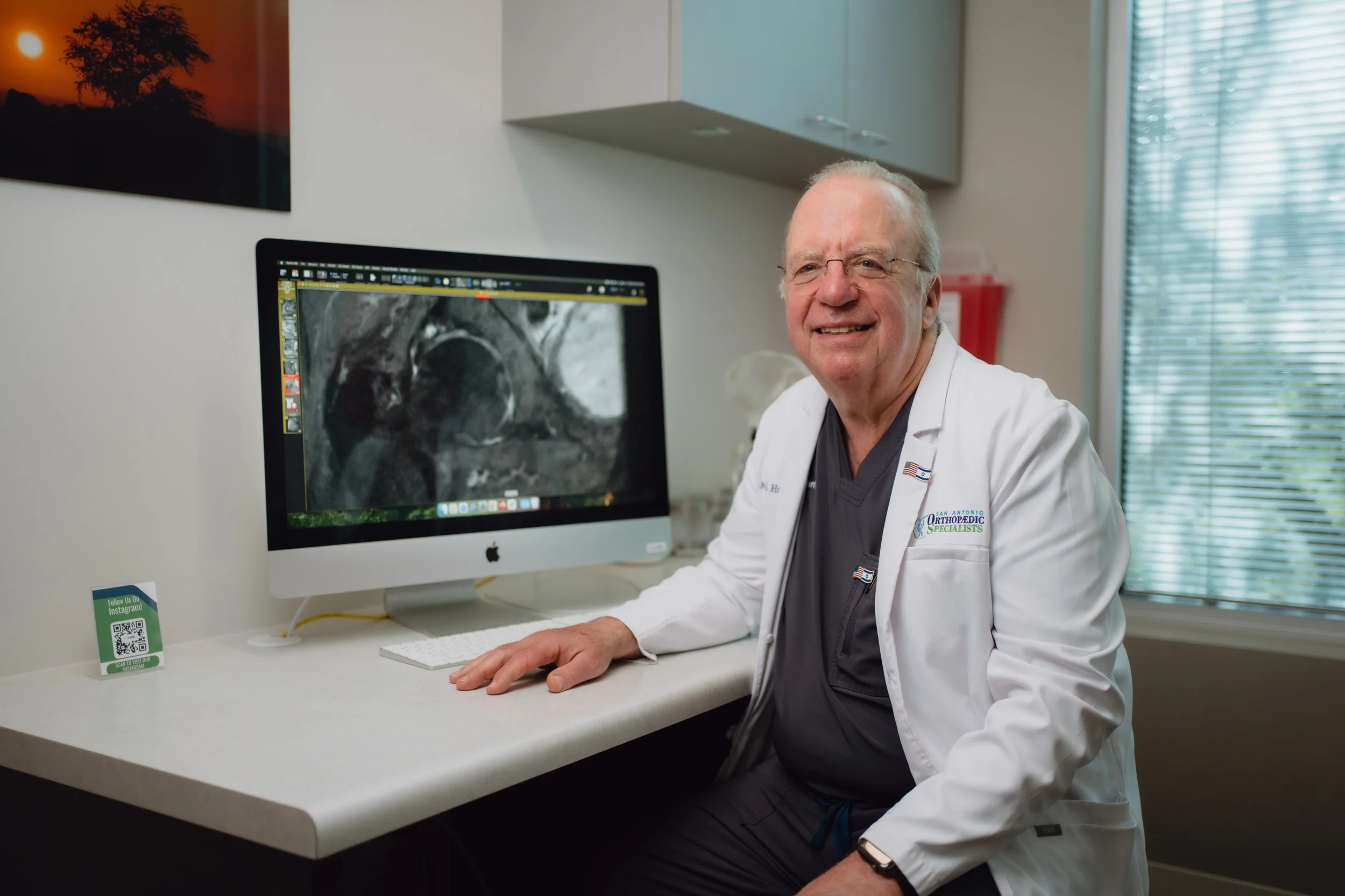 Hip Replacement Surgeon | Dr. Harris in San Antonio