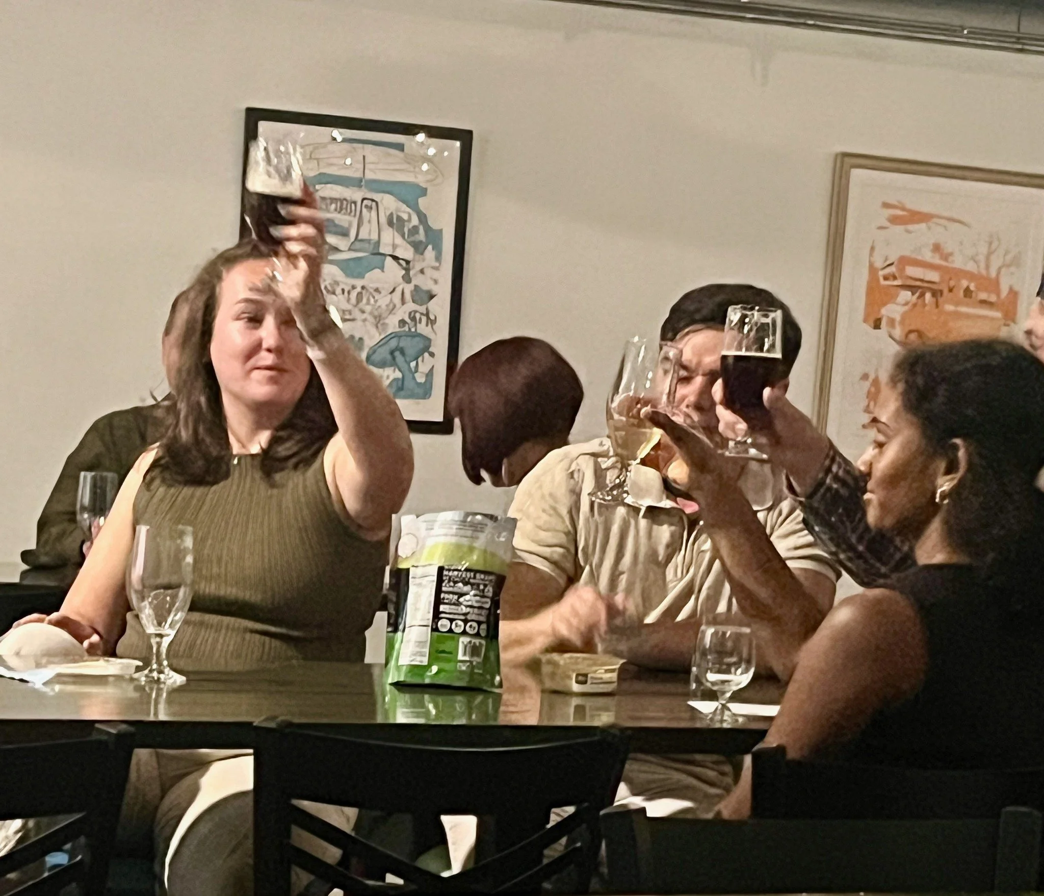 Hey, come raise a glass with us TONIGHT, 7pm, at Aeronaut while listening to Maddie Short's Tavern Talk on Black Life and Labor in early 20th century West Somerville - known as the Pullman Porter Neighborhood.  Hope to see you there!  Register throug
