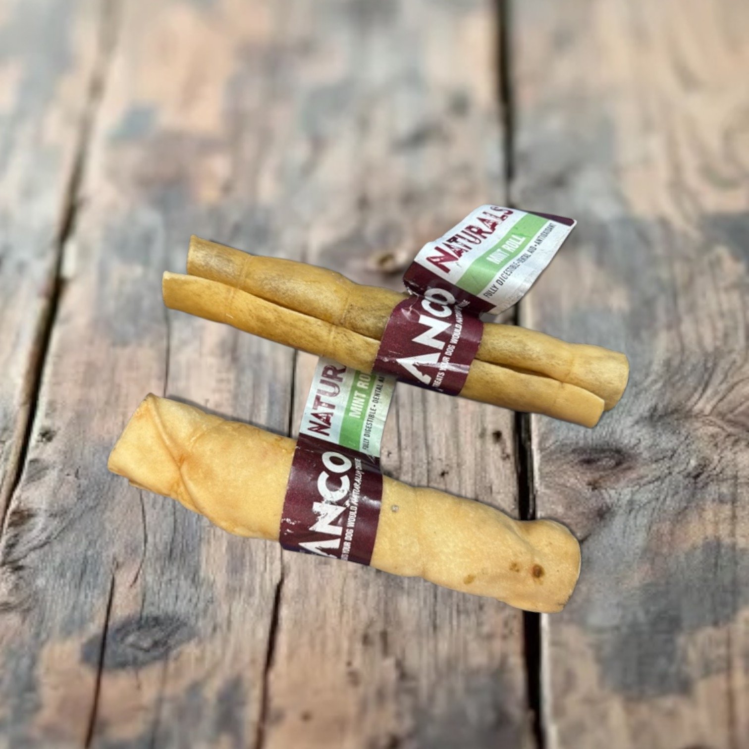 Natural beef roll with a hint of mint for dogs and puppies