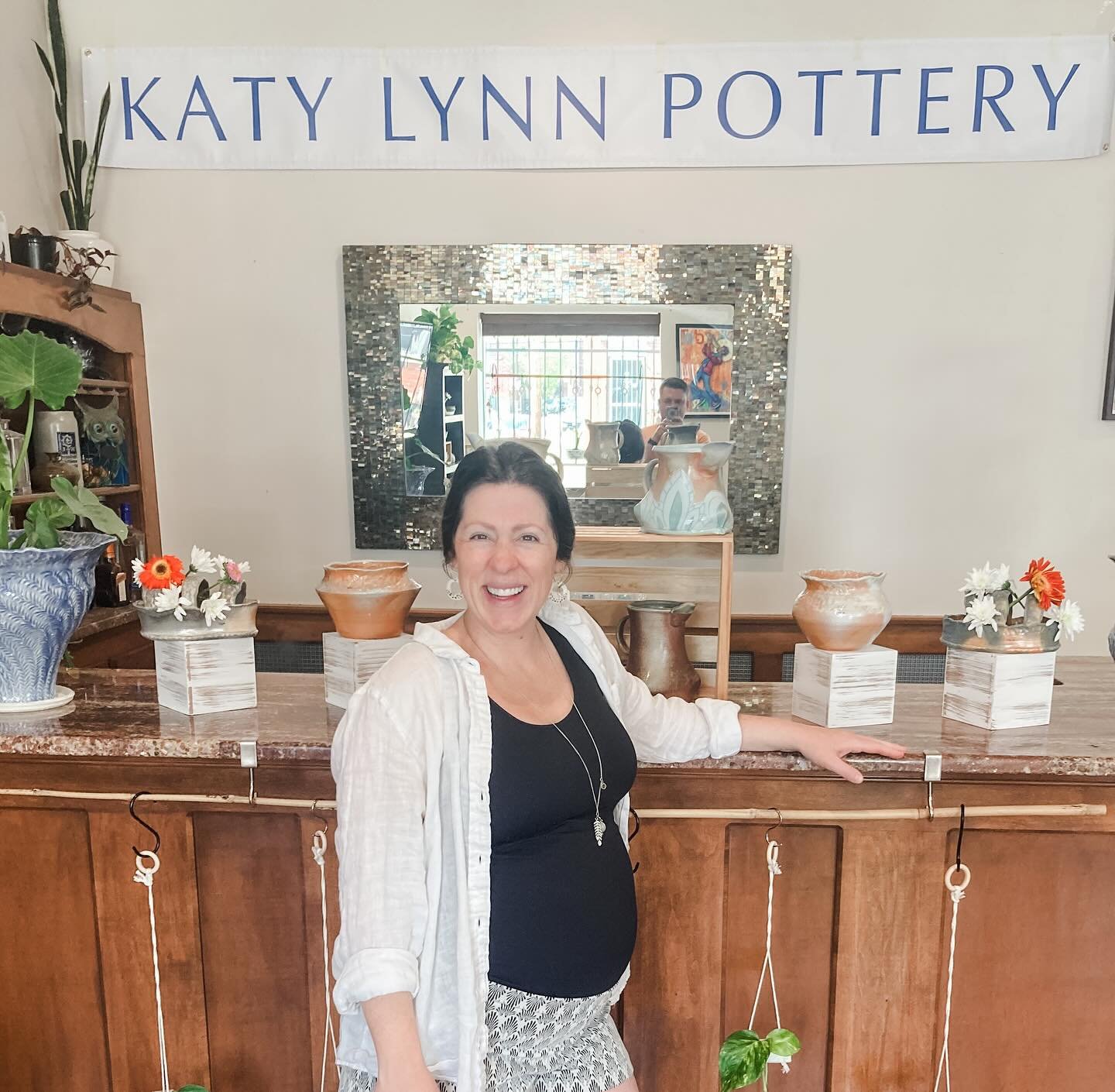 Sending out a huge THANK YOU, to all the @claypittsburgh Potters Tour attendees! 

I had so much fun meeting new faces and catching up with old friends, your shared love for clay is what made this event so vibrant and inspiring. 

I deeply believe in