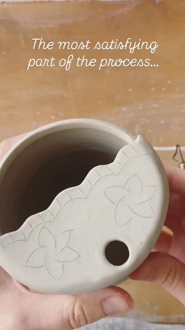 The final carve!
This piece started on the wheel, was trimmed, lidded, carved, inlaid, cleaned up, now it all comes together with the last carving pass. ✨
I’m aiming to have these glazed and fired 😅 in time for the @claypittsburgh Potters To