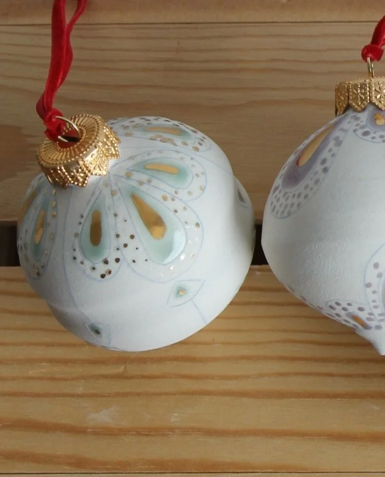 It&rsquo;s my favorite time of year&hellip; handmade porcelain ornaments are officially BACK ✨

If you&rsquo;ve been waiting to snag an original KLP ornament, now&rsquo;s the time! Hop on my newsletter list by the end of the week because I&rsquo;ve g