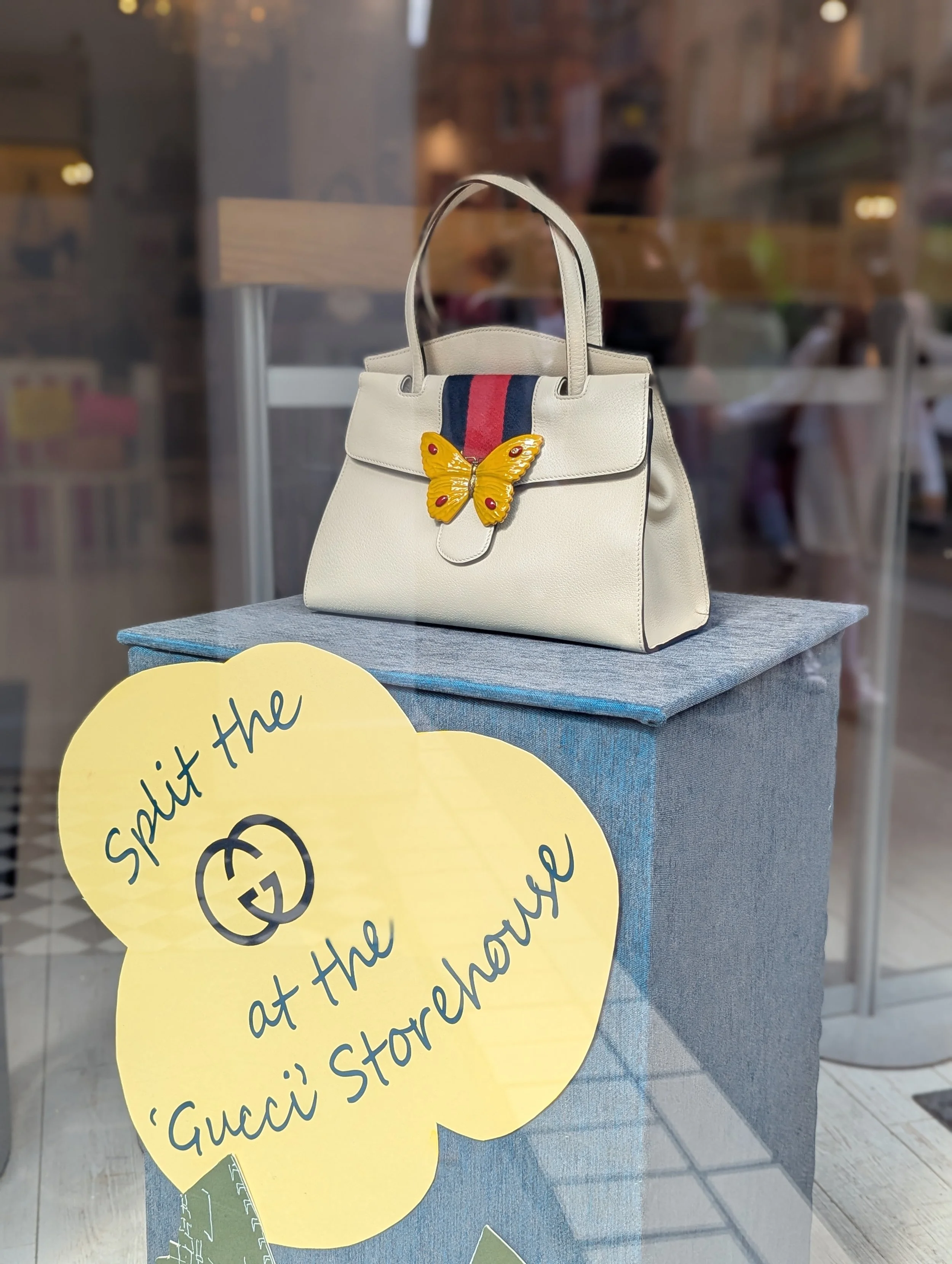 Humour in window display