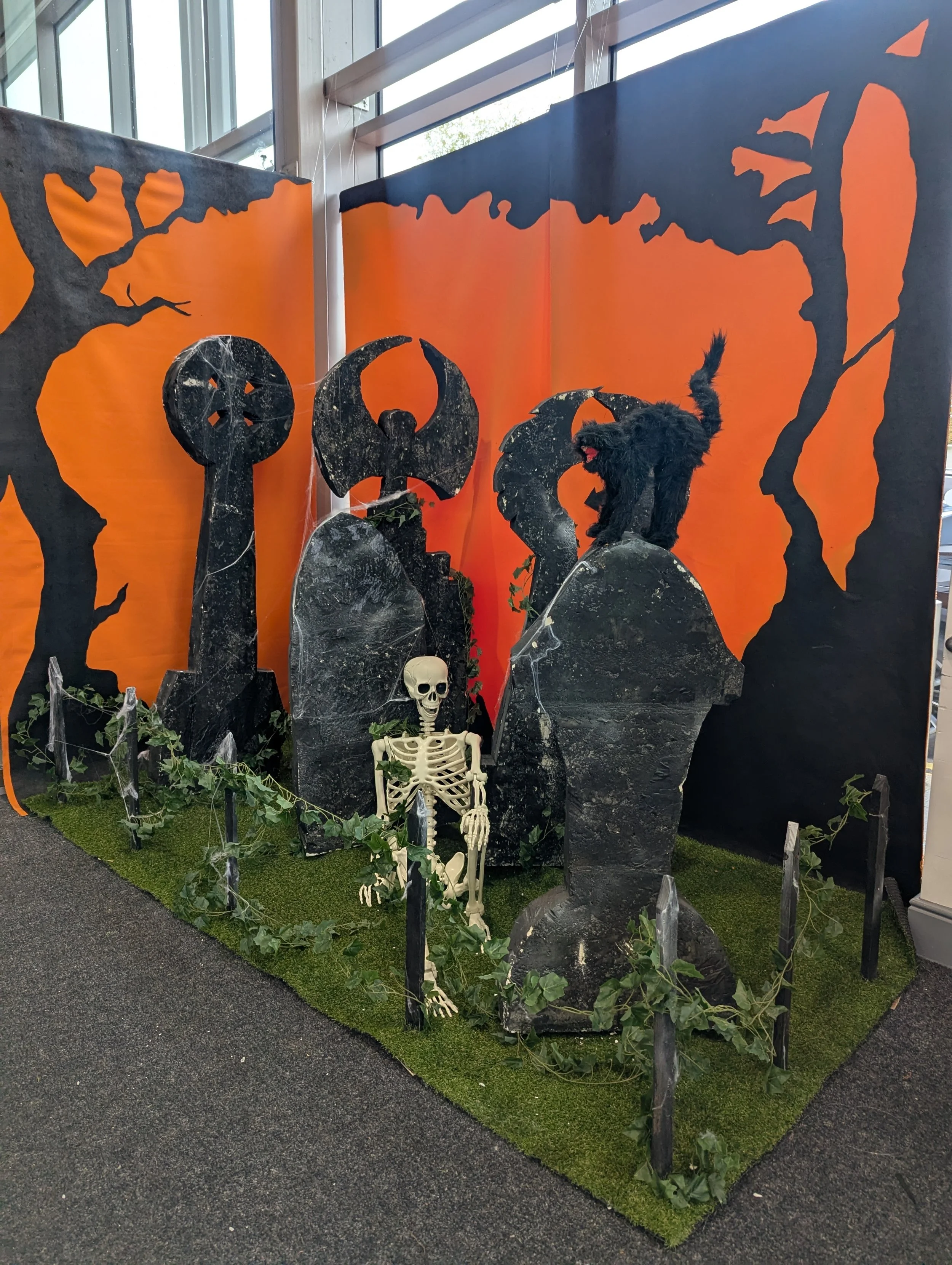 Graveyard Halloween display supermarket, visual merchandising