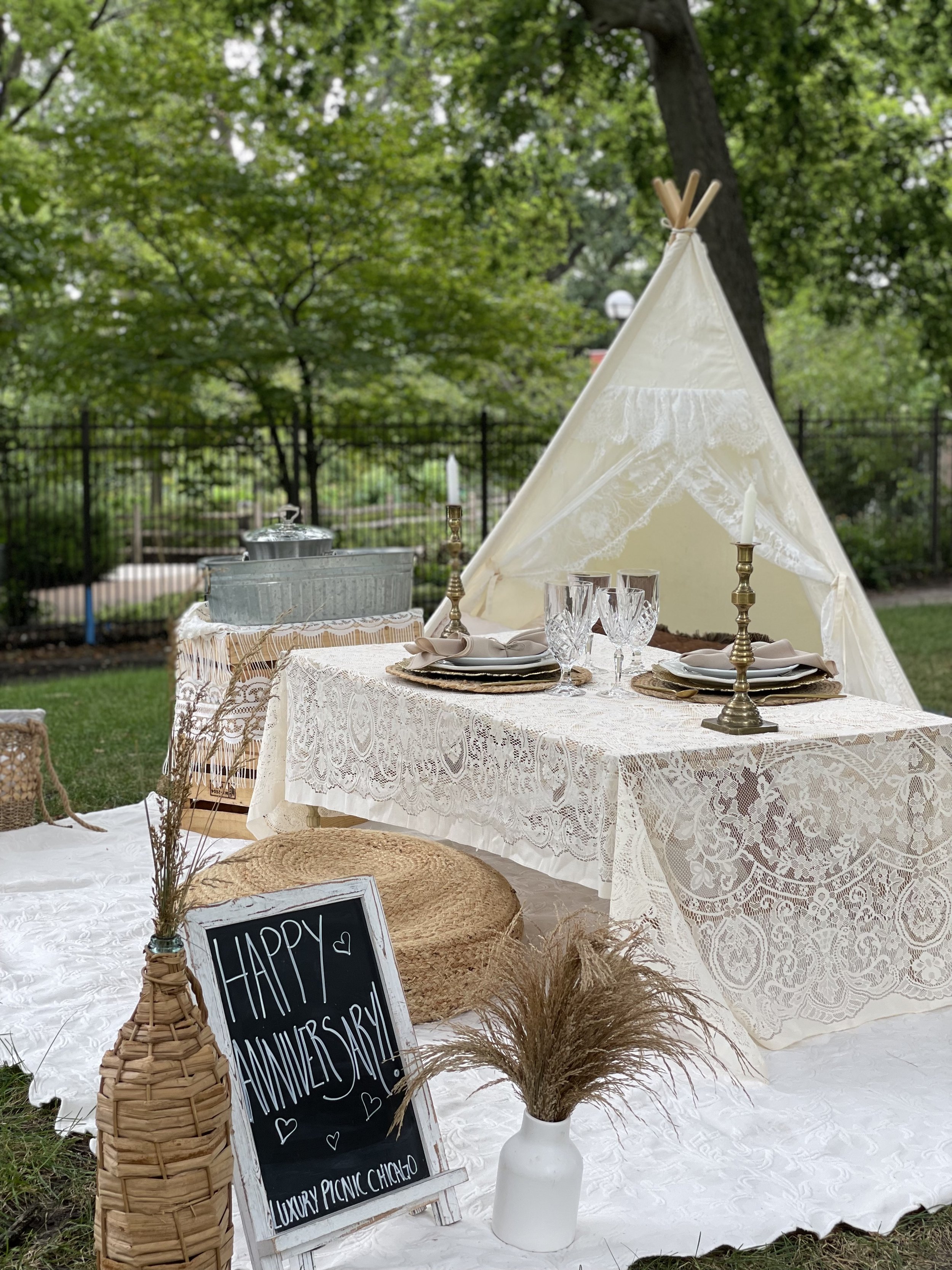 Luxury Picnic Chicago