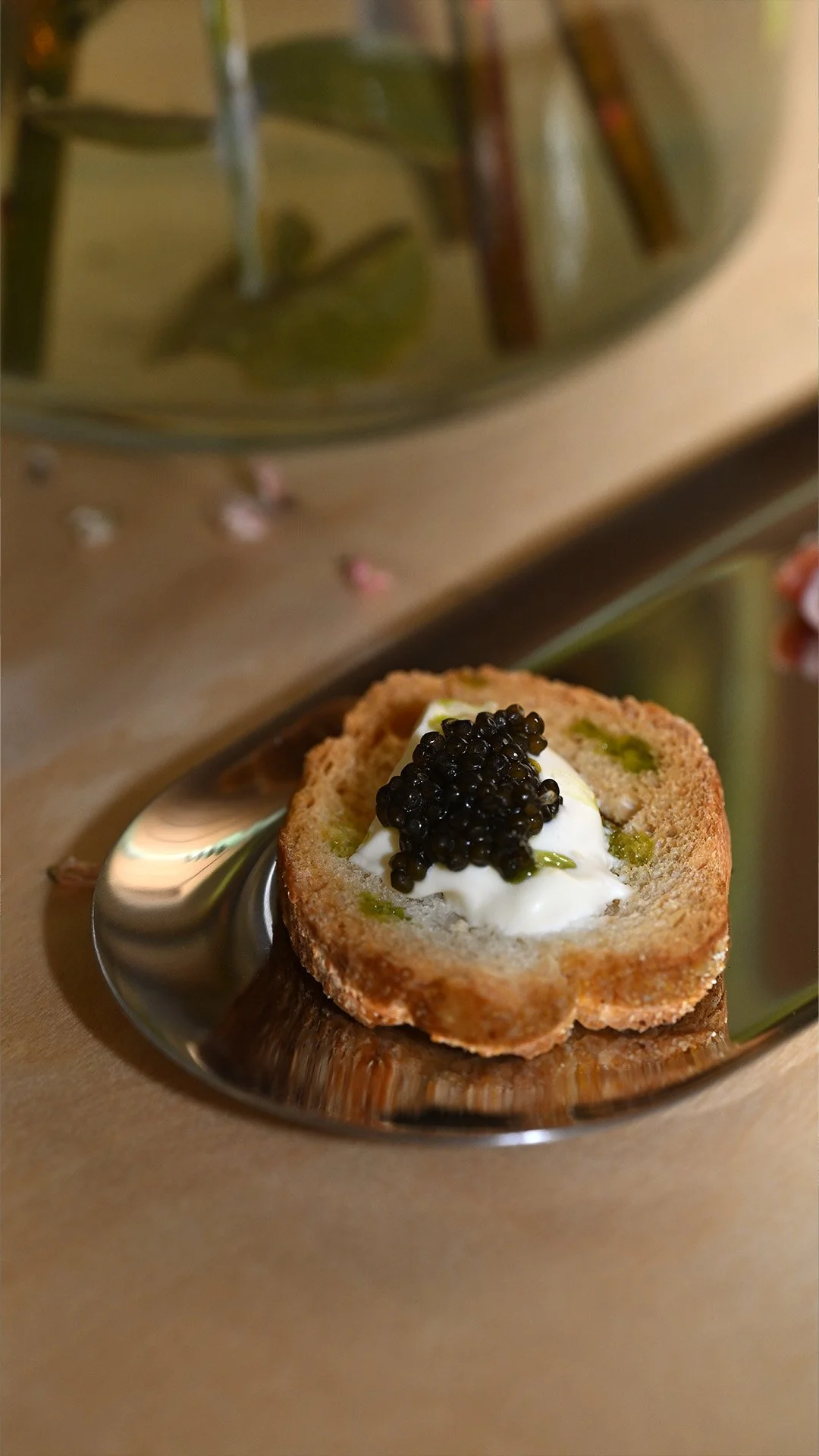 02_Caviar Snack_01.jpg