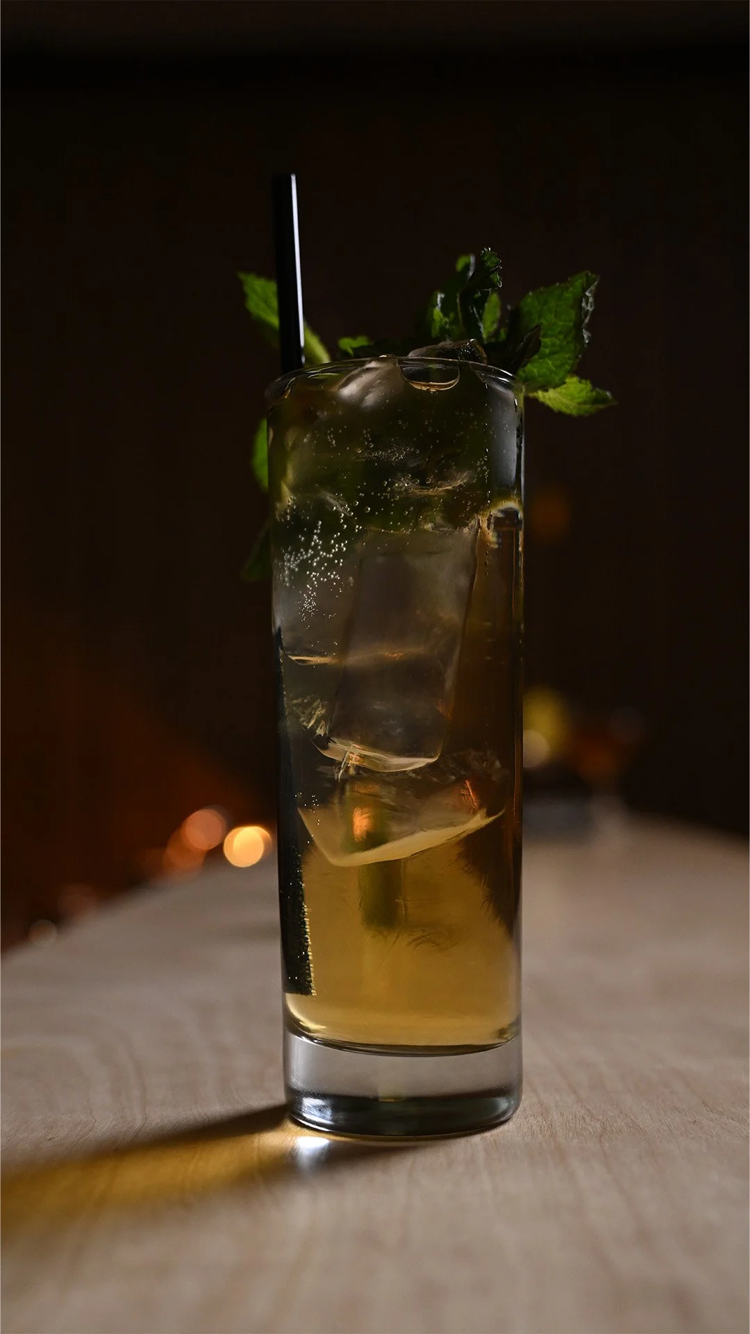 03_Artist Cocktail 01.jpg