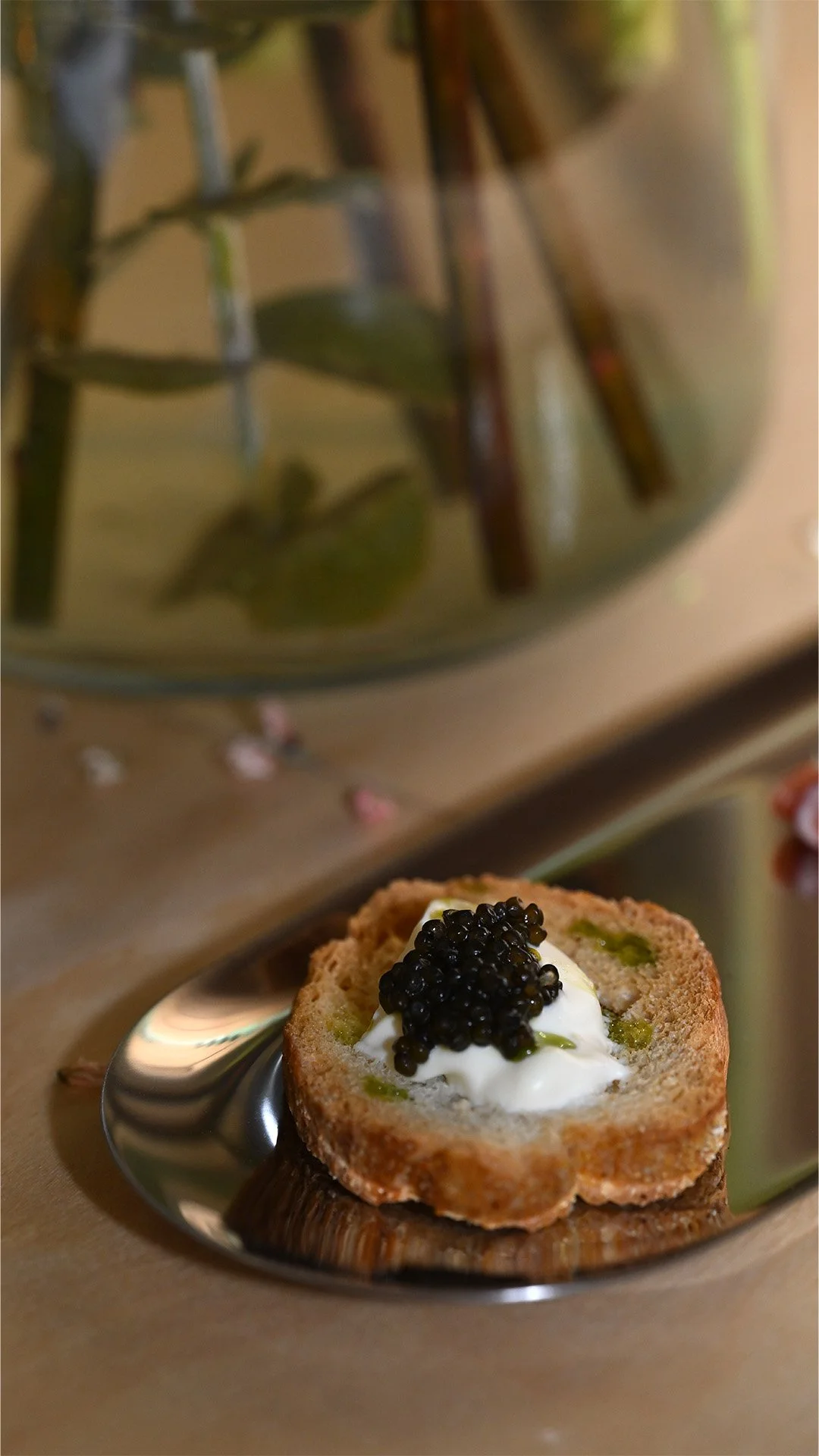 02_Caviar Snack_02.jpg