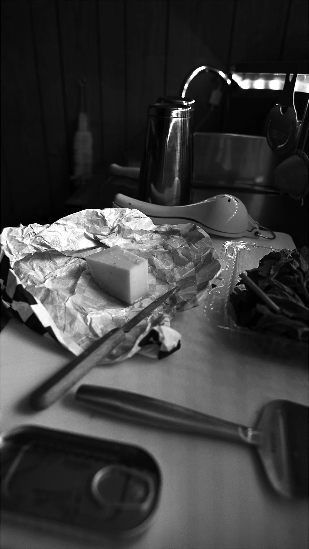 03_Behind Bar 01.jpg