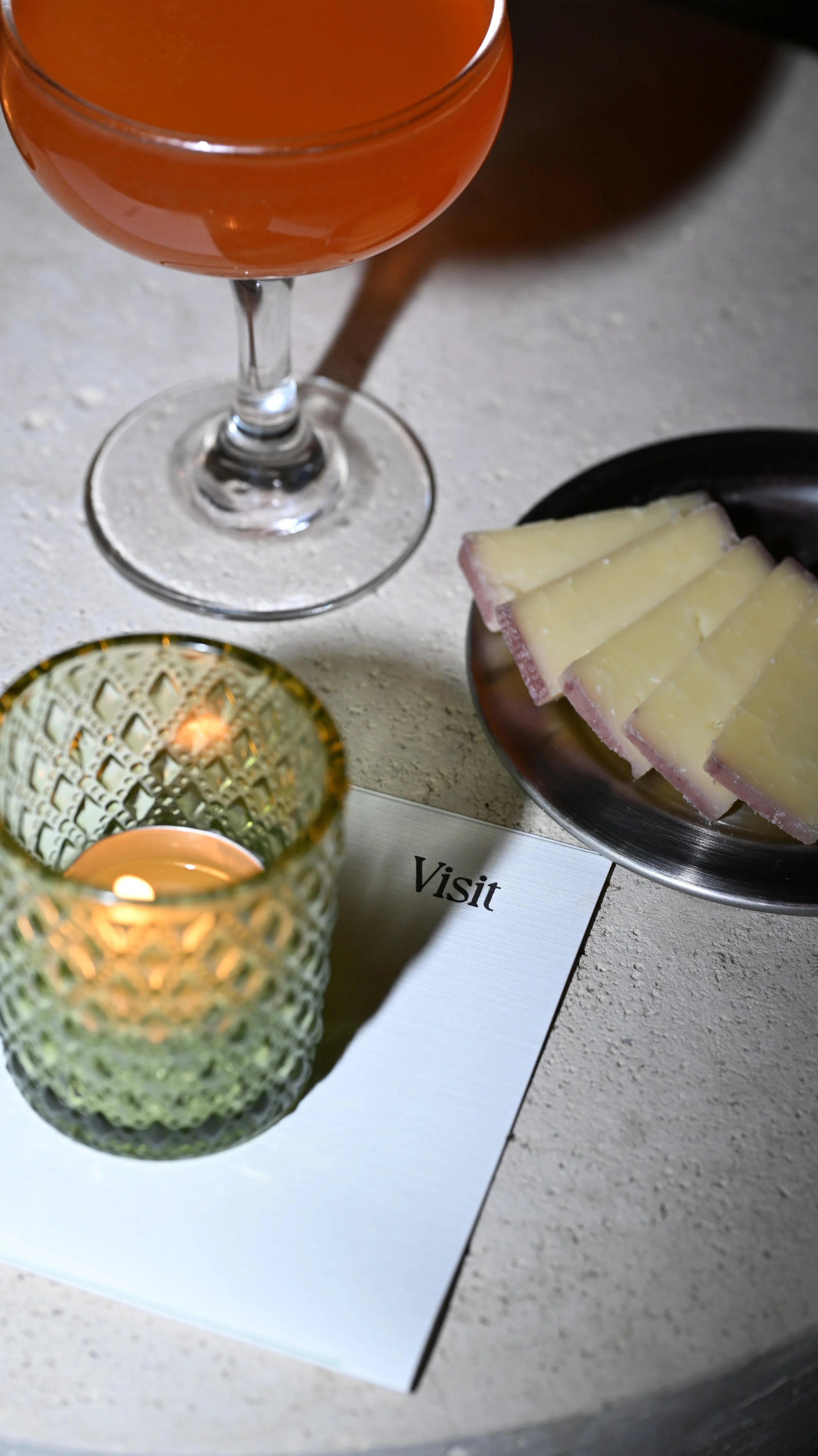 Table Cosmo Setting.jpg