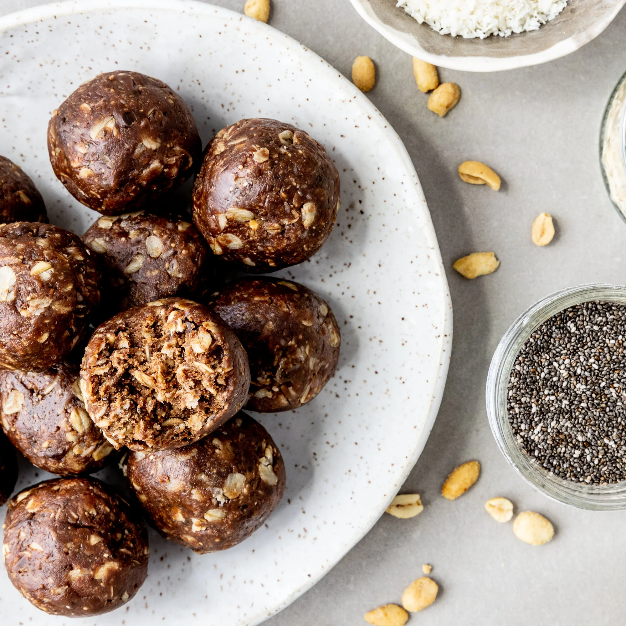 Gluten Free Oat, Peanut Butter, Cocoa, Coconut & Chia Seed Energy Ball  | GF | V
