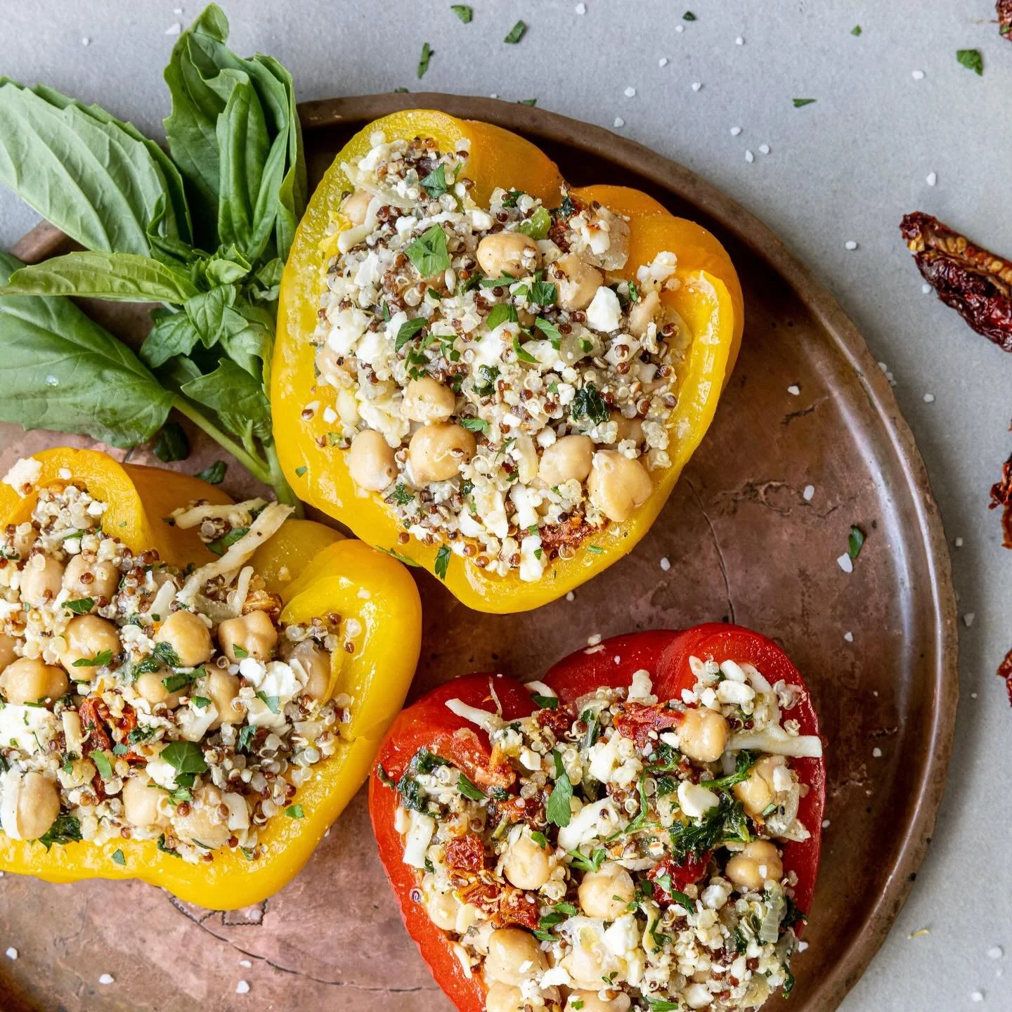 Our Refreshed Menu is Ready to Order!

This round we have available Turkey chipotle Black Bean  Burritos, soothing Chicken or Veggie Miso Soup and Roasted Butternut Squash Three Cheese Mac + Cheese  just to name a few. 

📸 Is our Mediterranean Groun