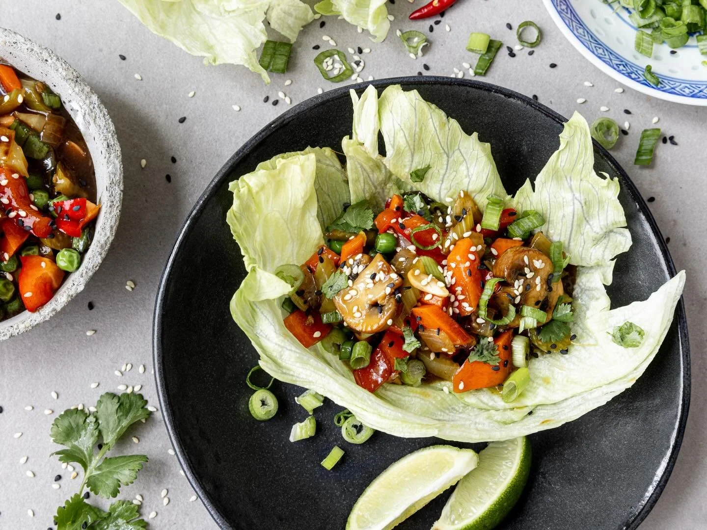 Our Refreshed Menu is Ready to Order!

This round we have available Creamy Mushroom Soup, Beef + Fennel Sausage Rustic Bolognese and Roasted Broccoli Potato Cheddar Quiche just to name a few. 

📸 Is our Ground pork Honey Hoisin lettuce wrap mix. . 
