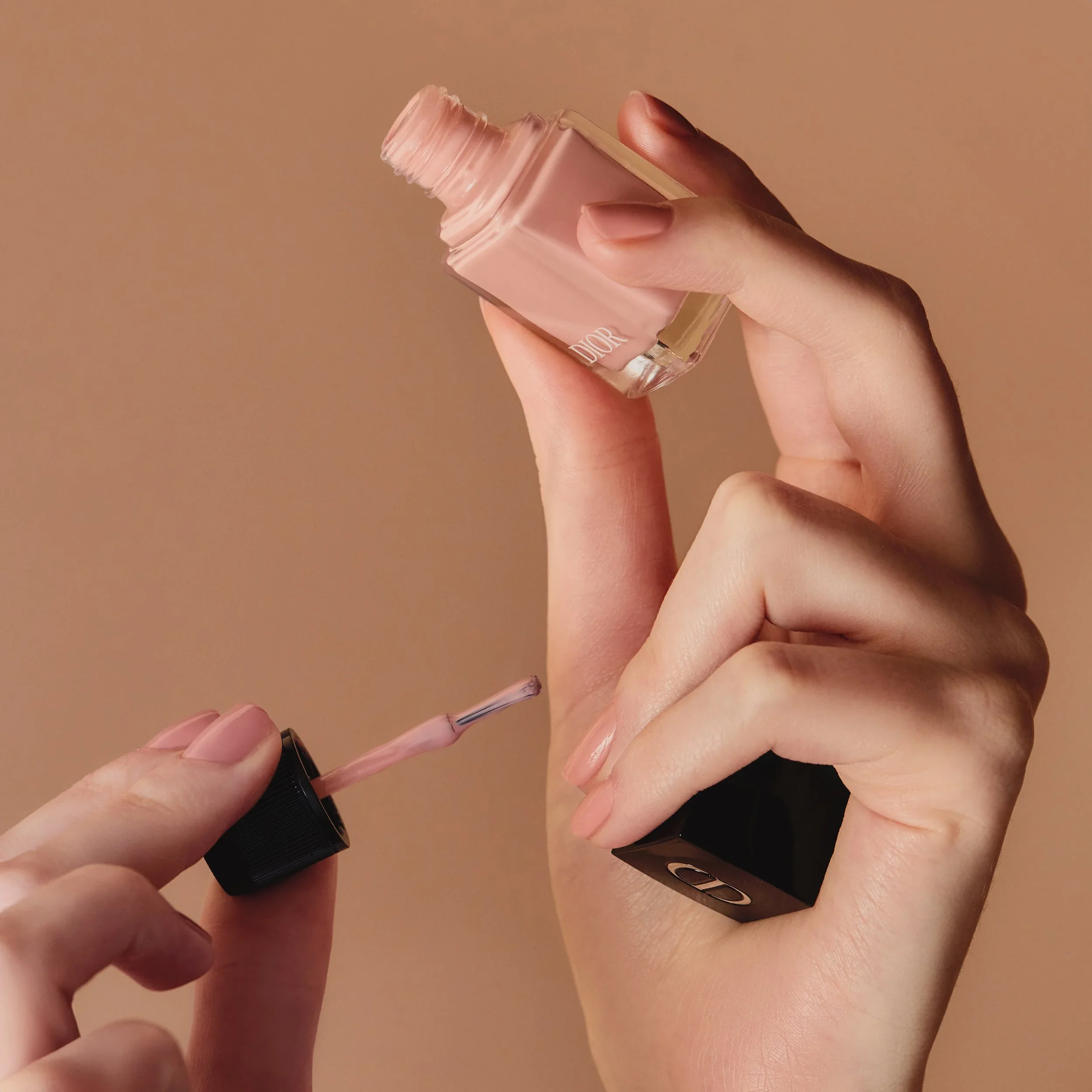 Hey VDL - Luxury Manicurist 