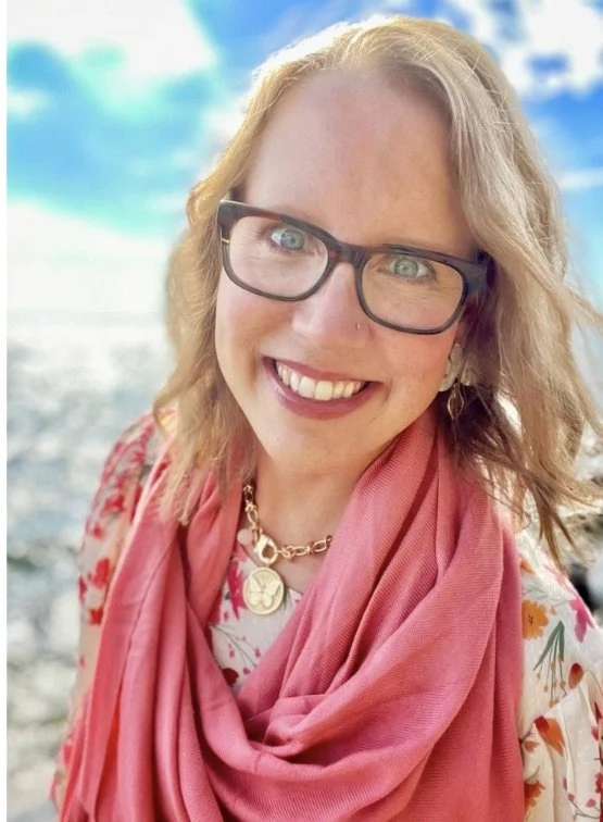 Cheri Henderson headshot