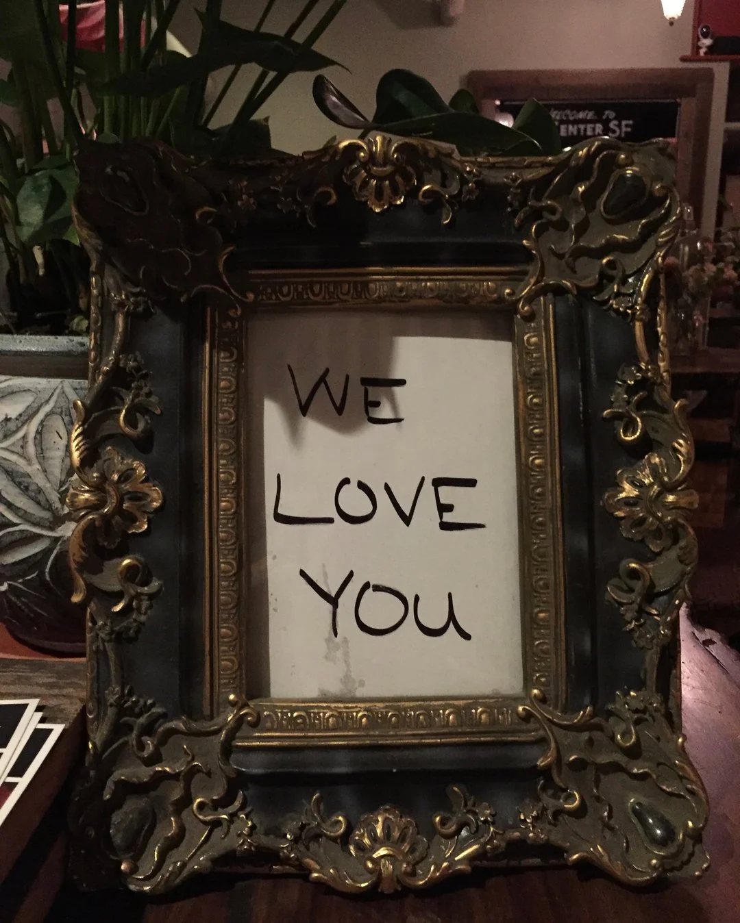 we do! come chat with us:) it's all love over here, always!! ​​​​​​​​​P.S. - why isn't framing random notes that bring you joy more mainstream? Let's make that shift, yea?
.
.
.
.
#interiordesign #remodel #renovation #reno #designreveal #beforeandaft