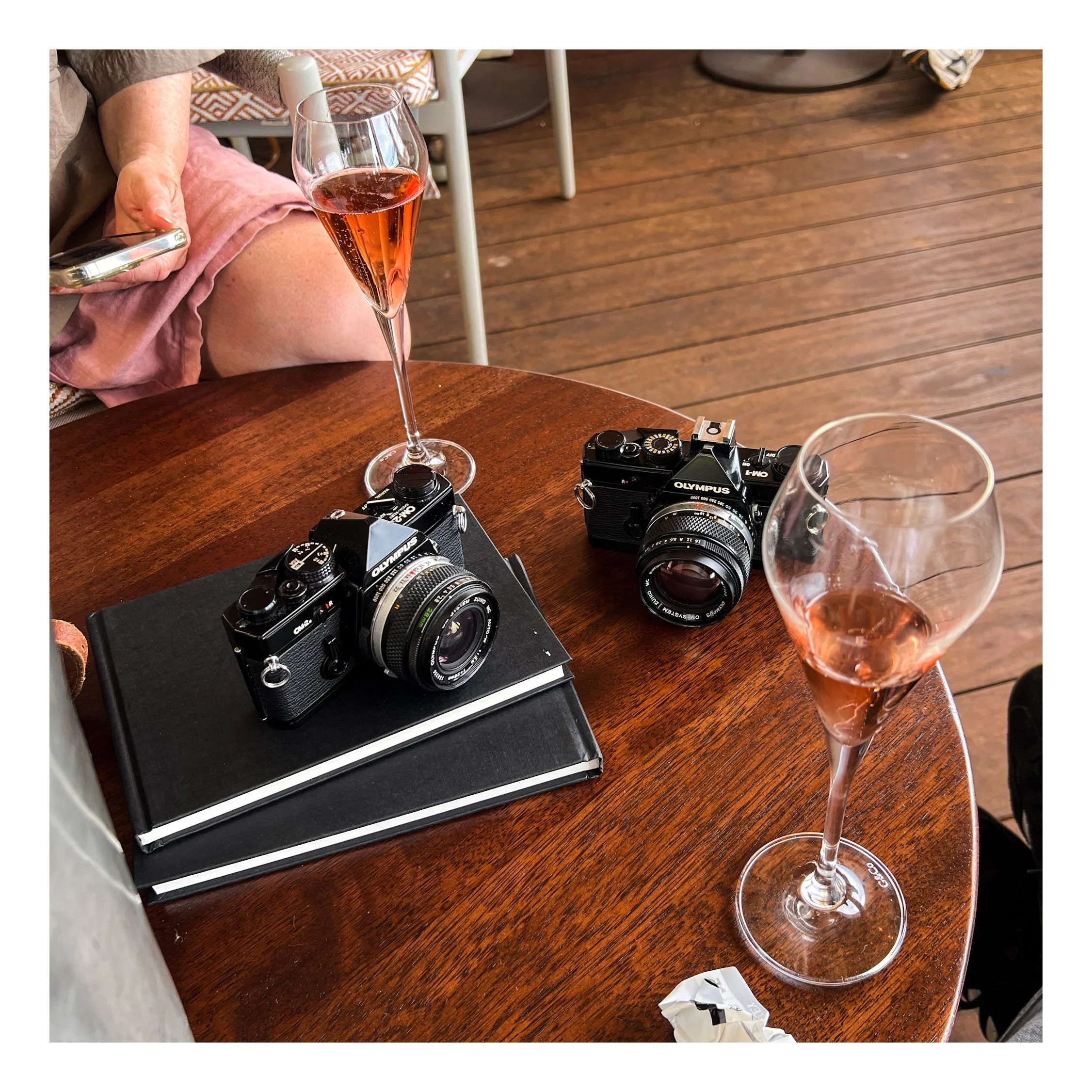 a52528b0-71be-4ee0-80e9-9ac6c83de6fd_2252x2252.jpg