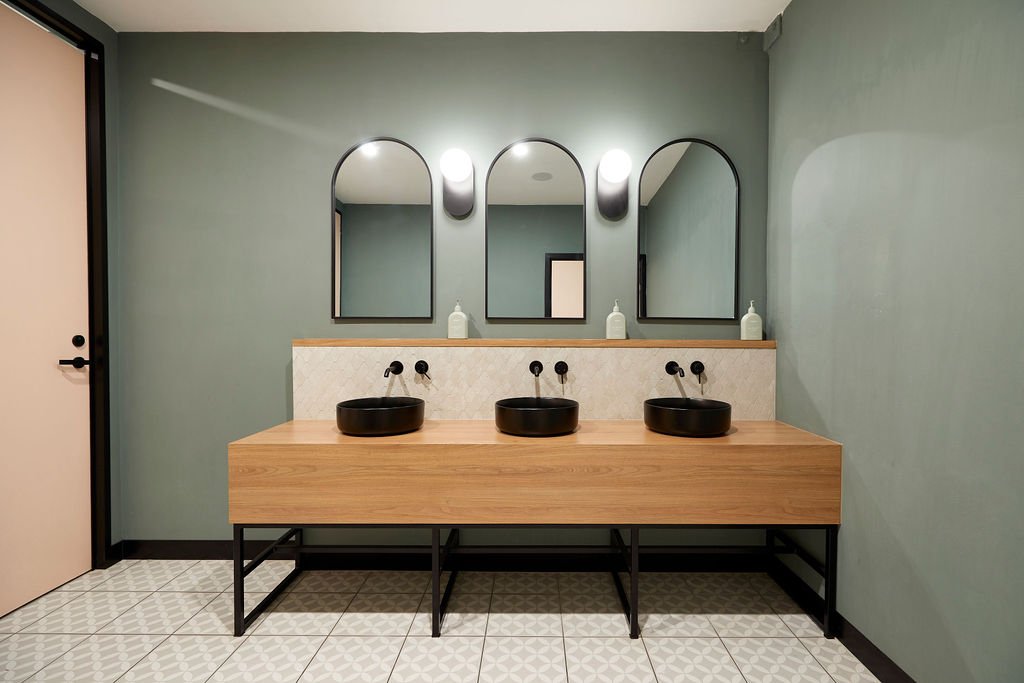 LocalBrewing_Bathroom_001.jpg