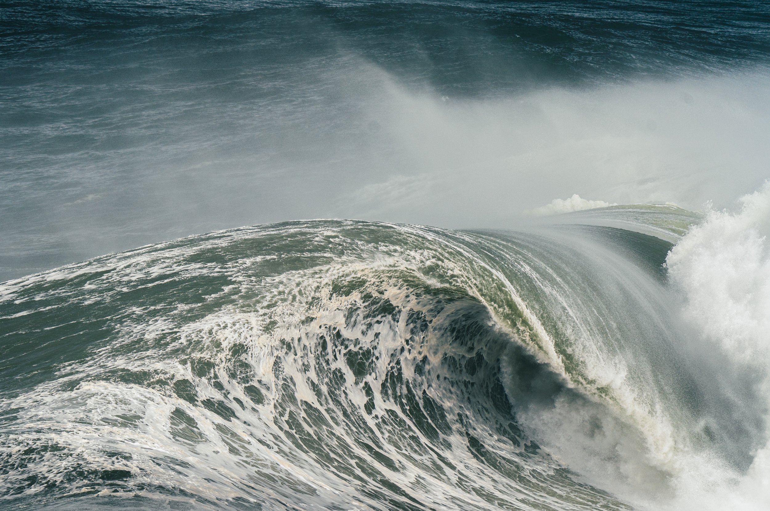 DSC07670waves_3.jpg