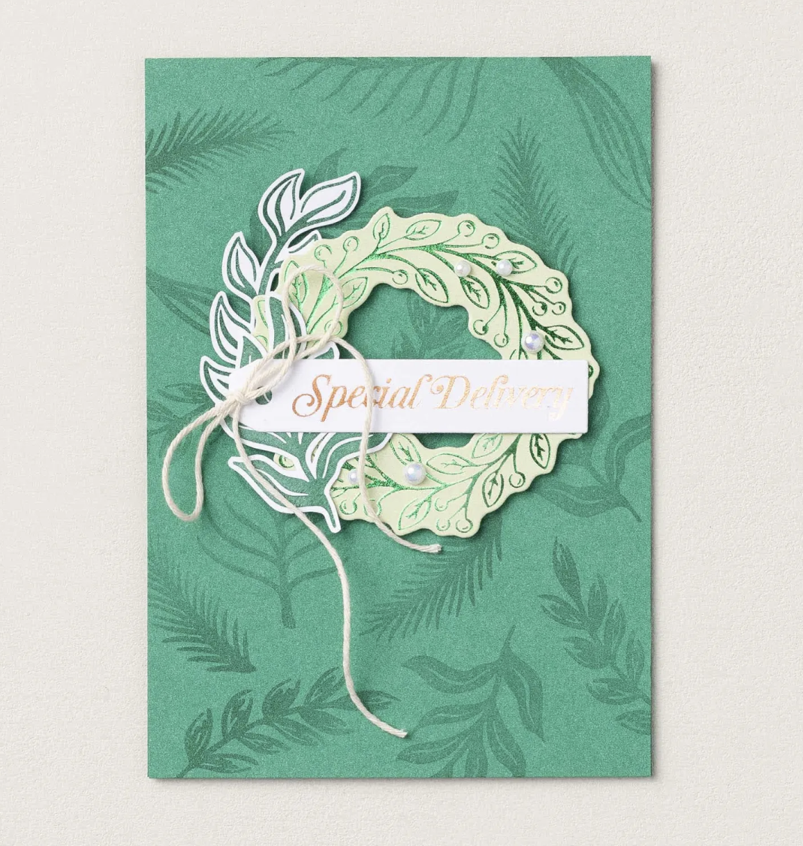 WREATH &amp; WONDER CHRISTMAS CARD