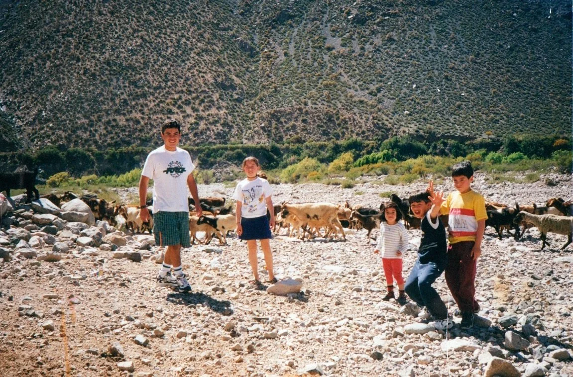 Nos emocionó mucho poder levantar la campaña ¿Qué fotografía cuenta la historia de tu familia? Gracias a todxs quienes nos enviaron sus imágenes! Aquí les dejamos algunas! ✌️
📣Recuerden que pueden vi