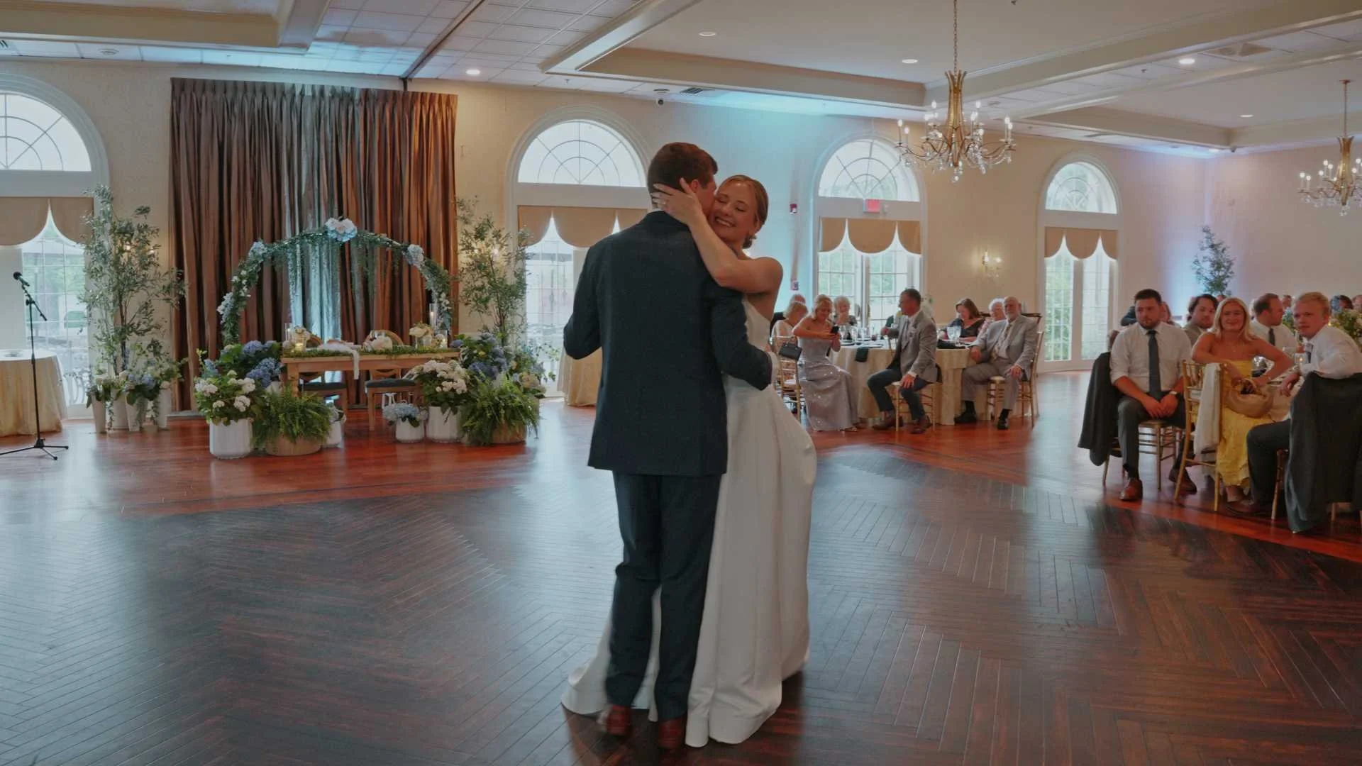 The Guide to Wedding Entertainment