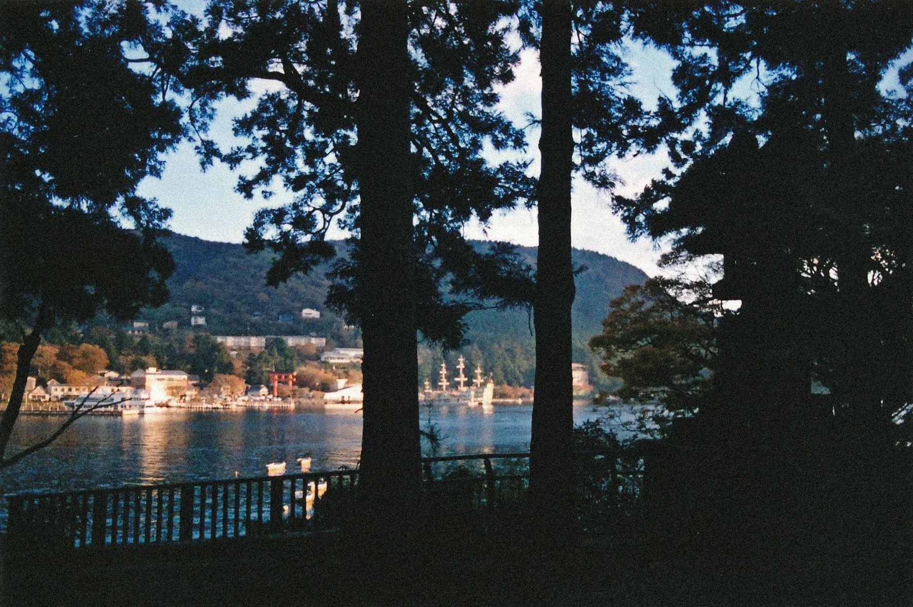 Hakone 1.jpg