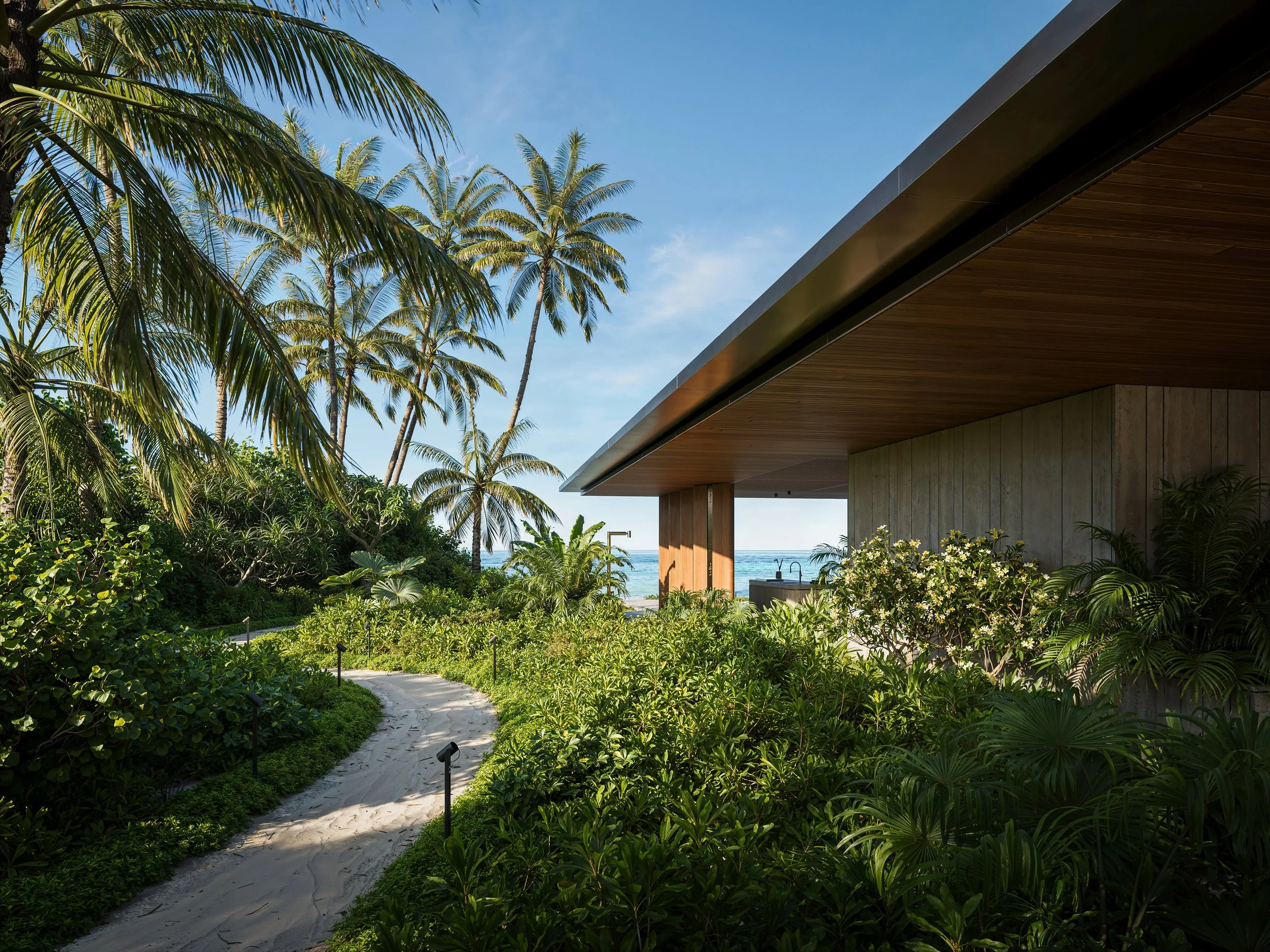 Maldives_EXT07_1BR Landscape Pathway_Carl Williams Visualisation_Final.jpg