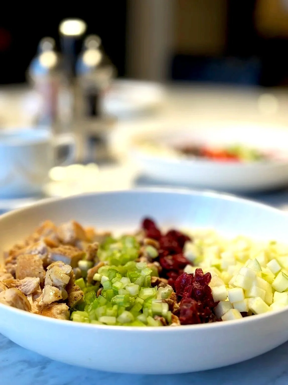 WALDORF  lemon & banyuls vinaigrette, roast chicken breast, celery, Granny Smith apples, dried cranberry, walnuts