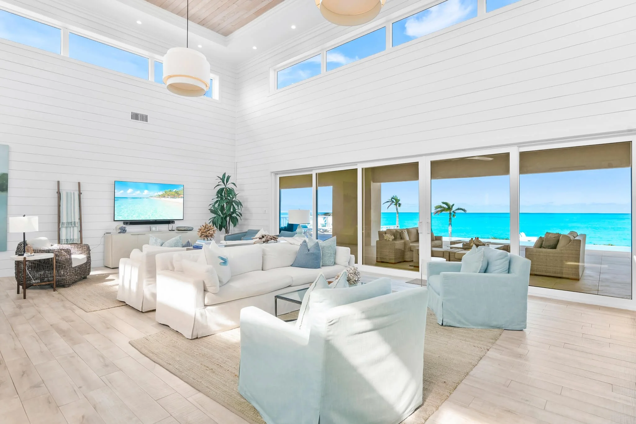 Sanddollar Villa - Exuma Vacation Rentals
