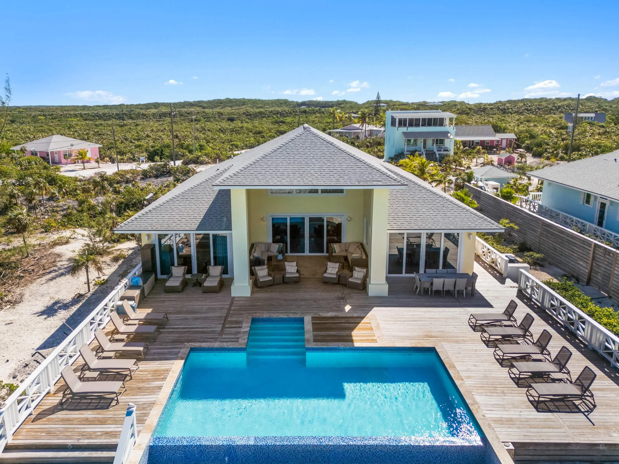 Yumey Sands Villa - Exuma Exclusives Rentals