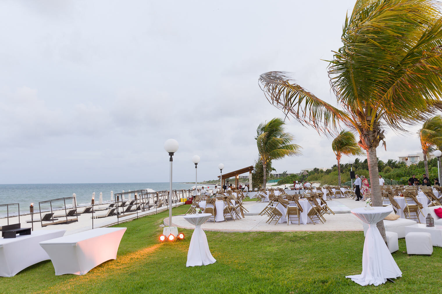 001-Cancun-Indian-wedding-photographer-sangeet-moon-palace-resort-Mexico.jpg