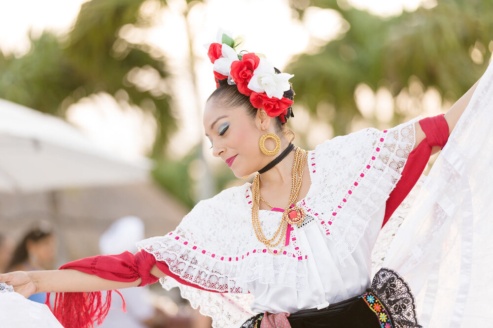 130-Cancun-South-Asian-wedding-photography-mehndi-moon-palace-resort-Mexico.jpg