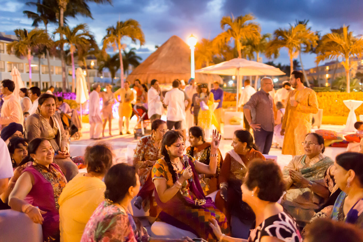 144-Cancun-South-Asian-wedding-photography-mehndi-moon-palace-resort-Mexico.jpg