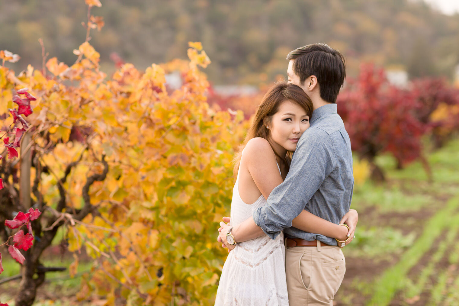 016-napa-sonoma-kunde-estate-winery-engagement-photography.jpg