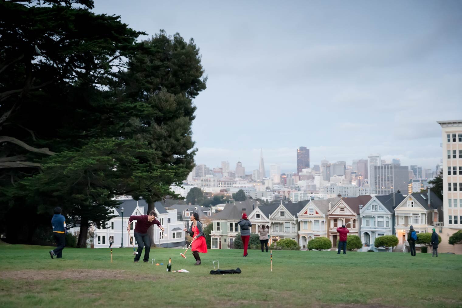 018-engagement-photography-SF-alamo-square-park-croquet.jpg