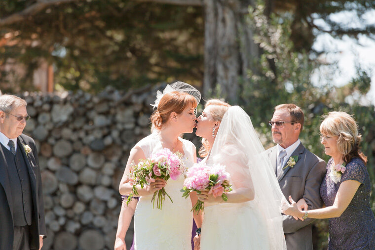 20-carmel-valley-holly-farm-wedding-photographer-photography.jpg