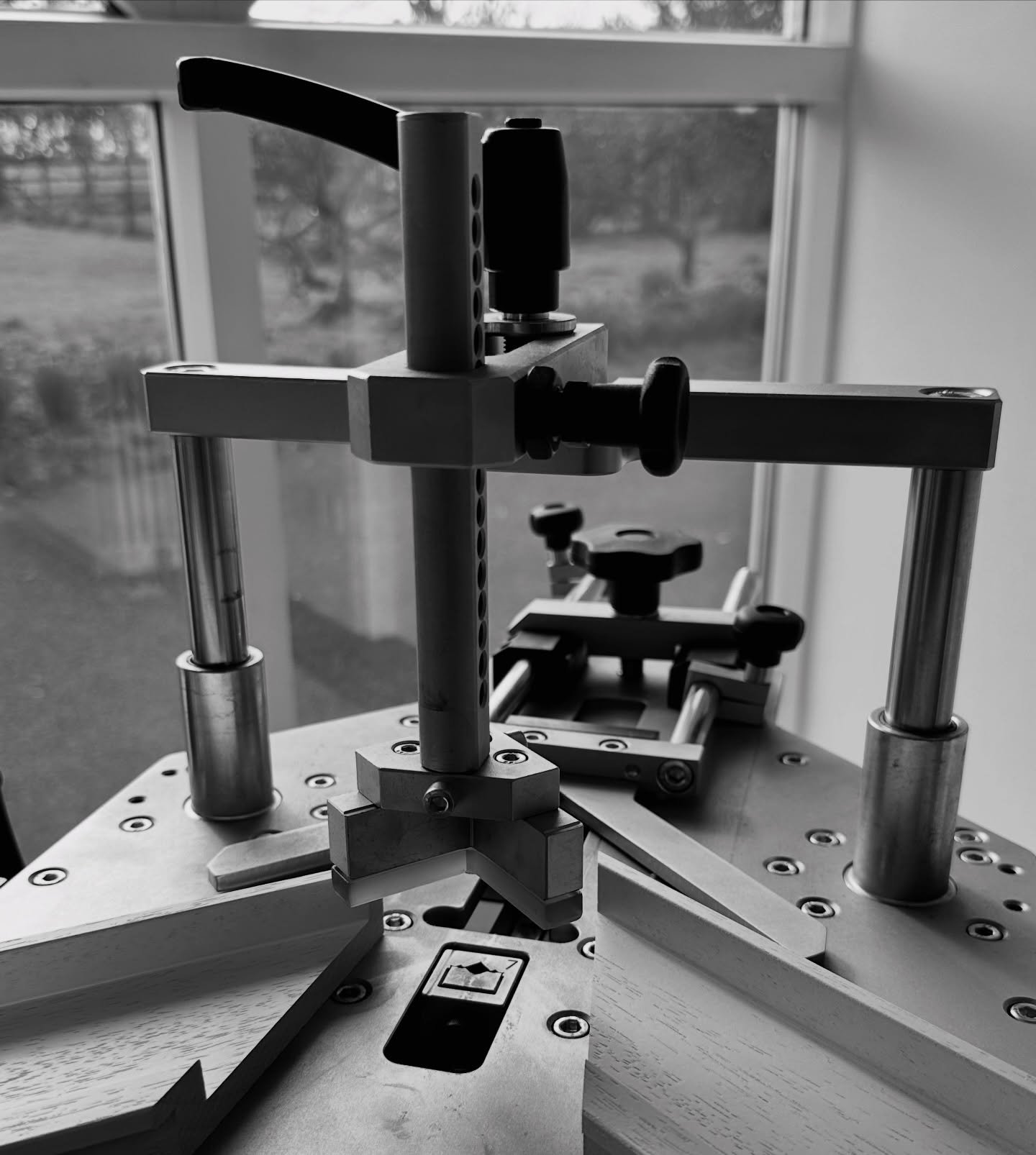 Thoroughly enjoying immersing myself in framing!
&hellip; working up some mounts and frames for Debbie&rsquo;s exhibition here at The Lund end of this month.
There&rsquo;s something deeply fulfilling about crafting a frame to complement a drawing or 