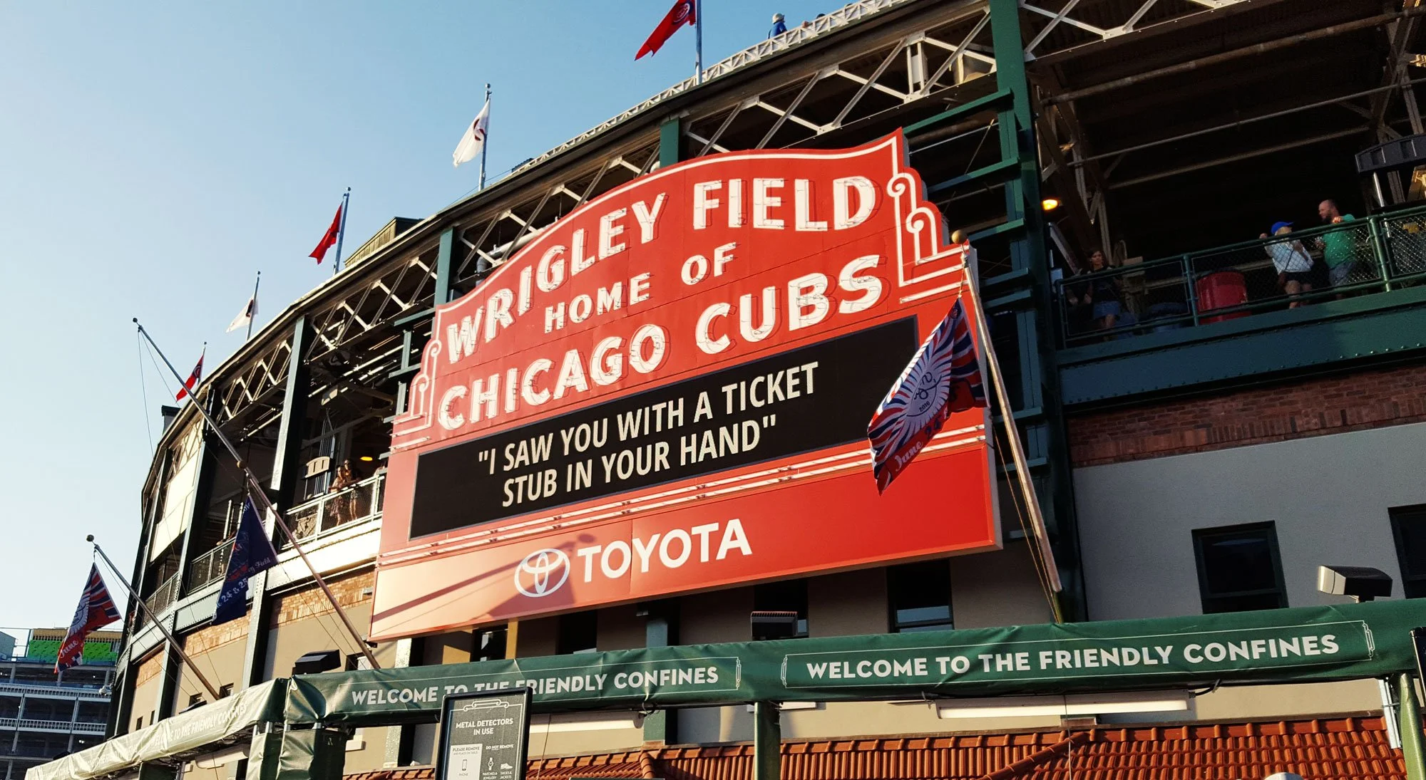 Wrigley-Phish.jpg